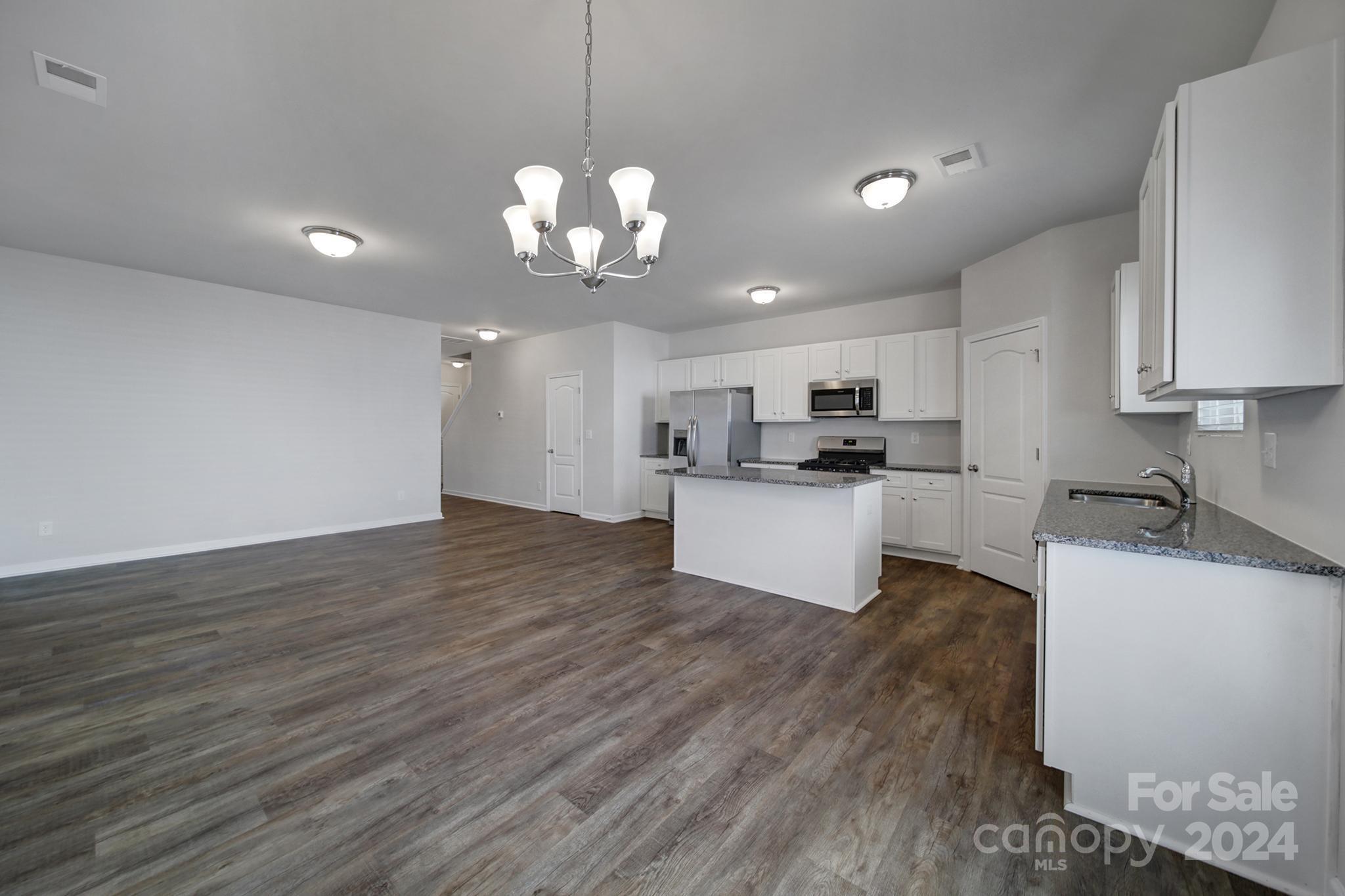 Poplin Glen - Residential