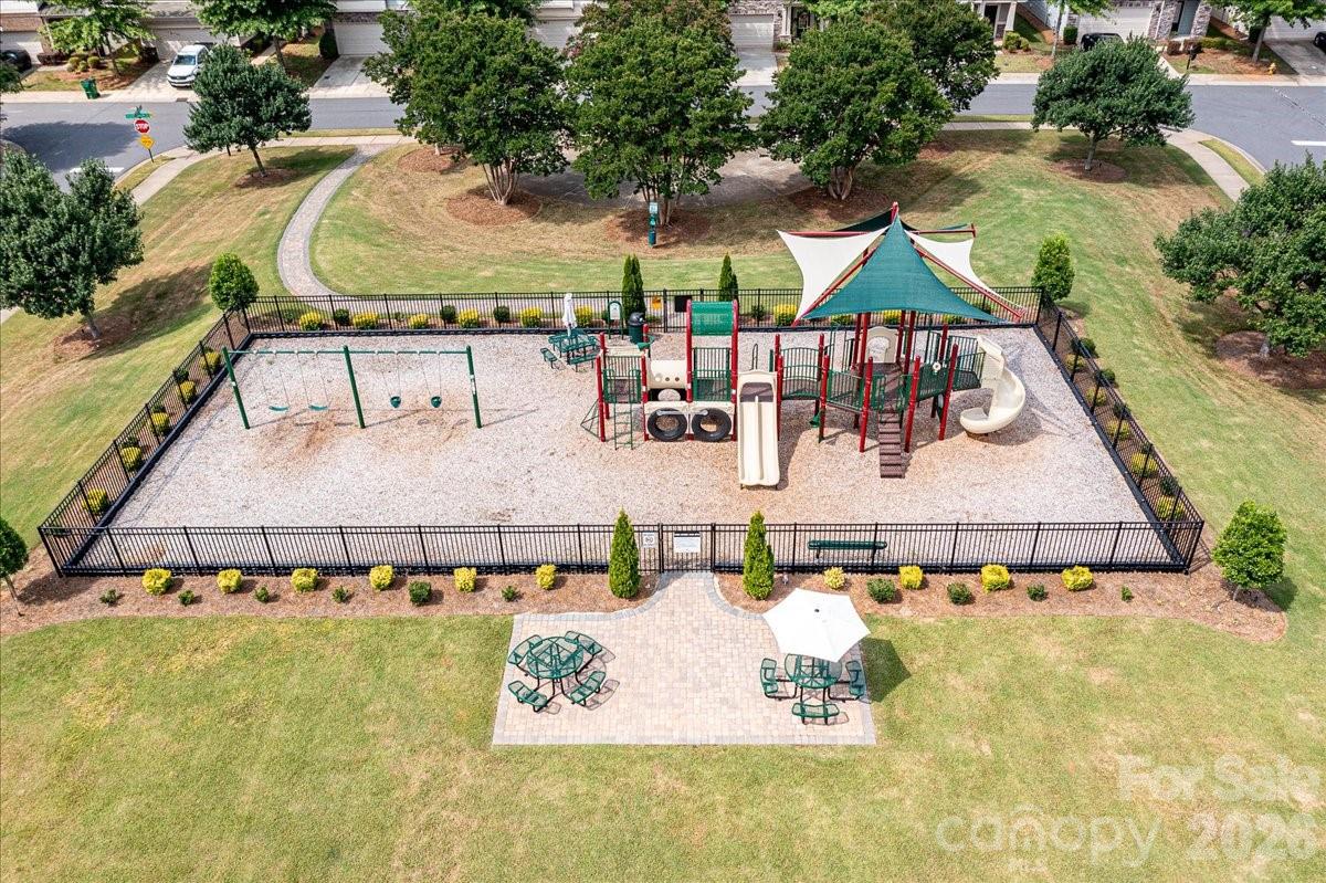 Park South Station - Residential