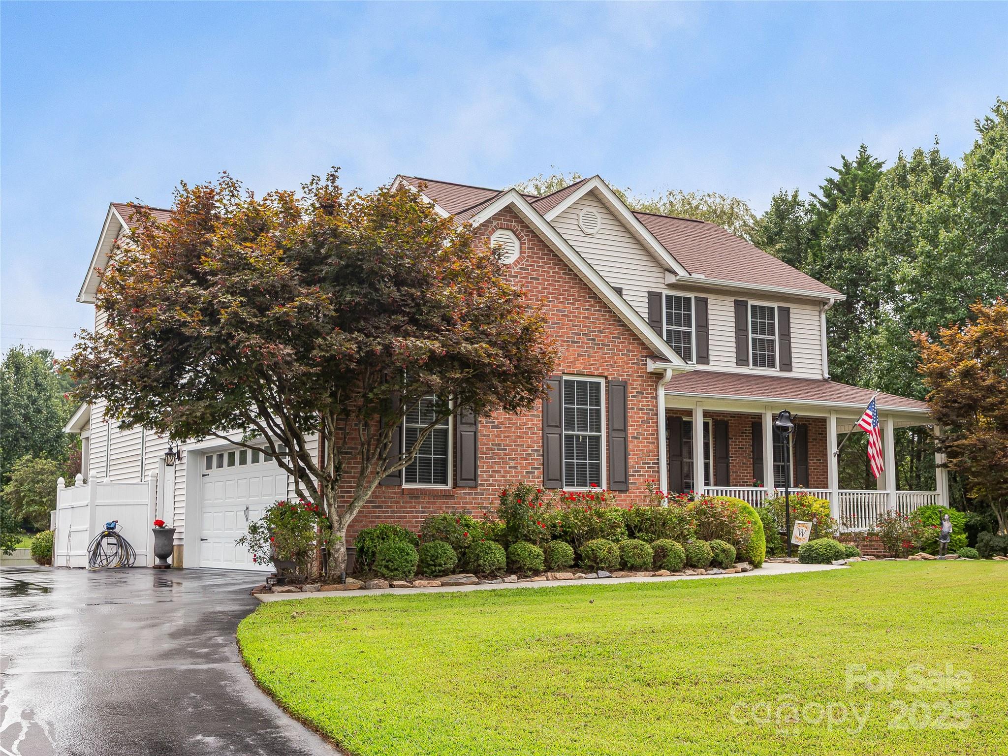 62 Classic Oaks Circle