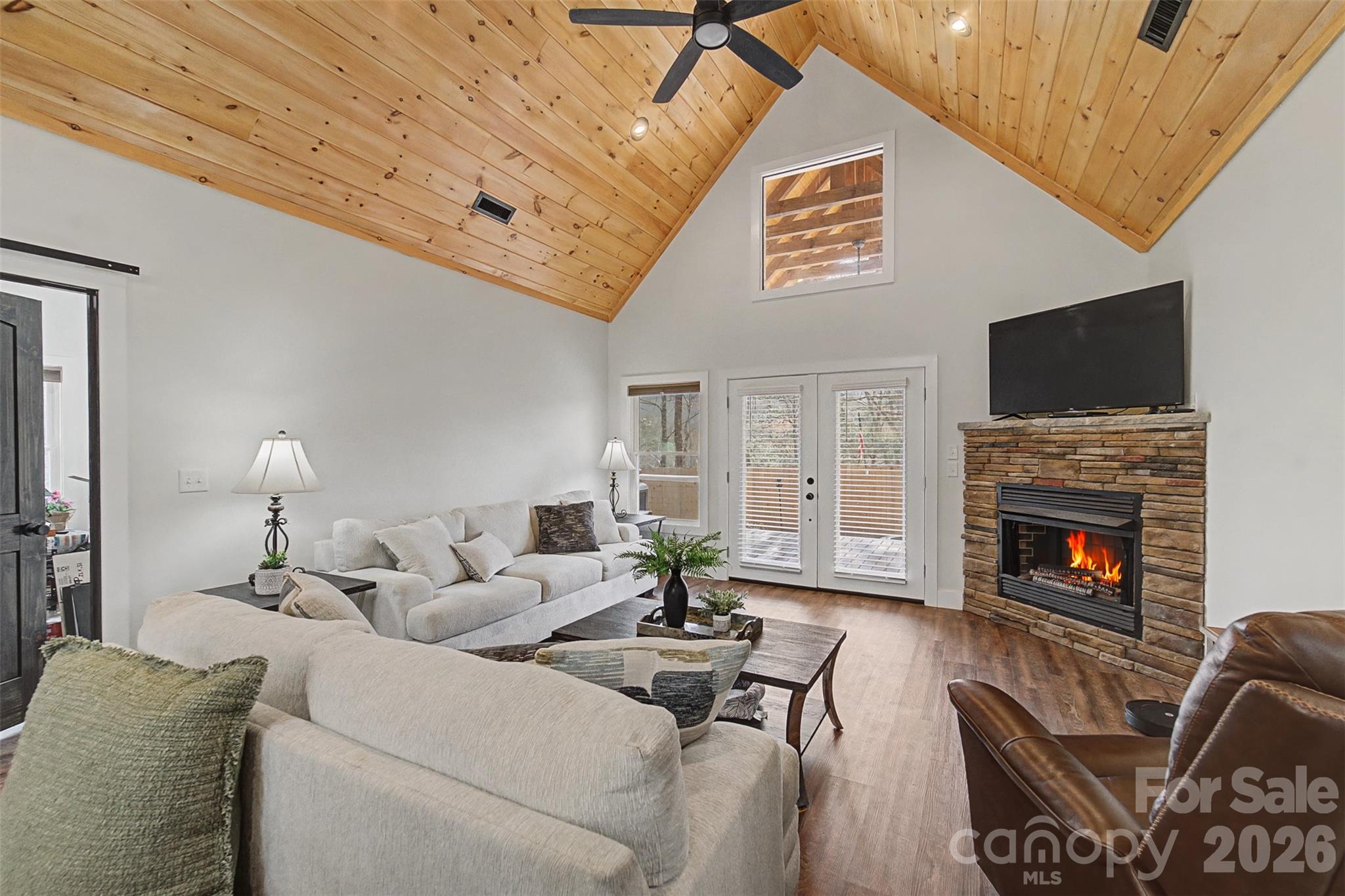 Bella Vista - Residential