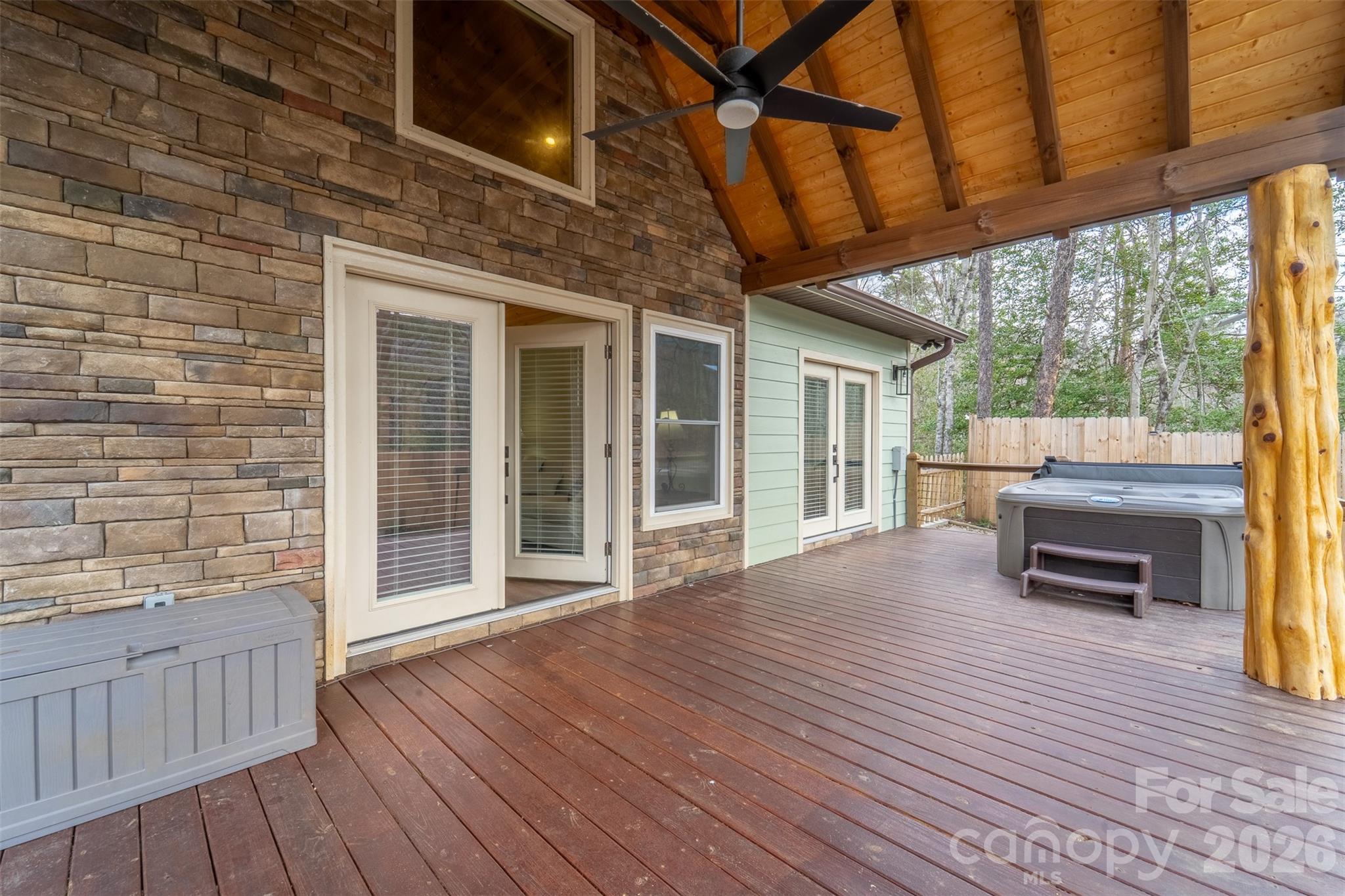 Bella Vista - Residential