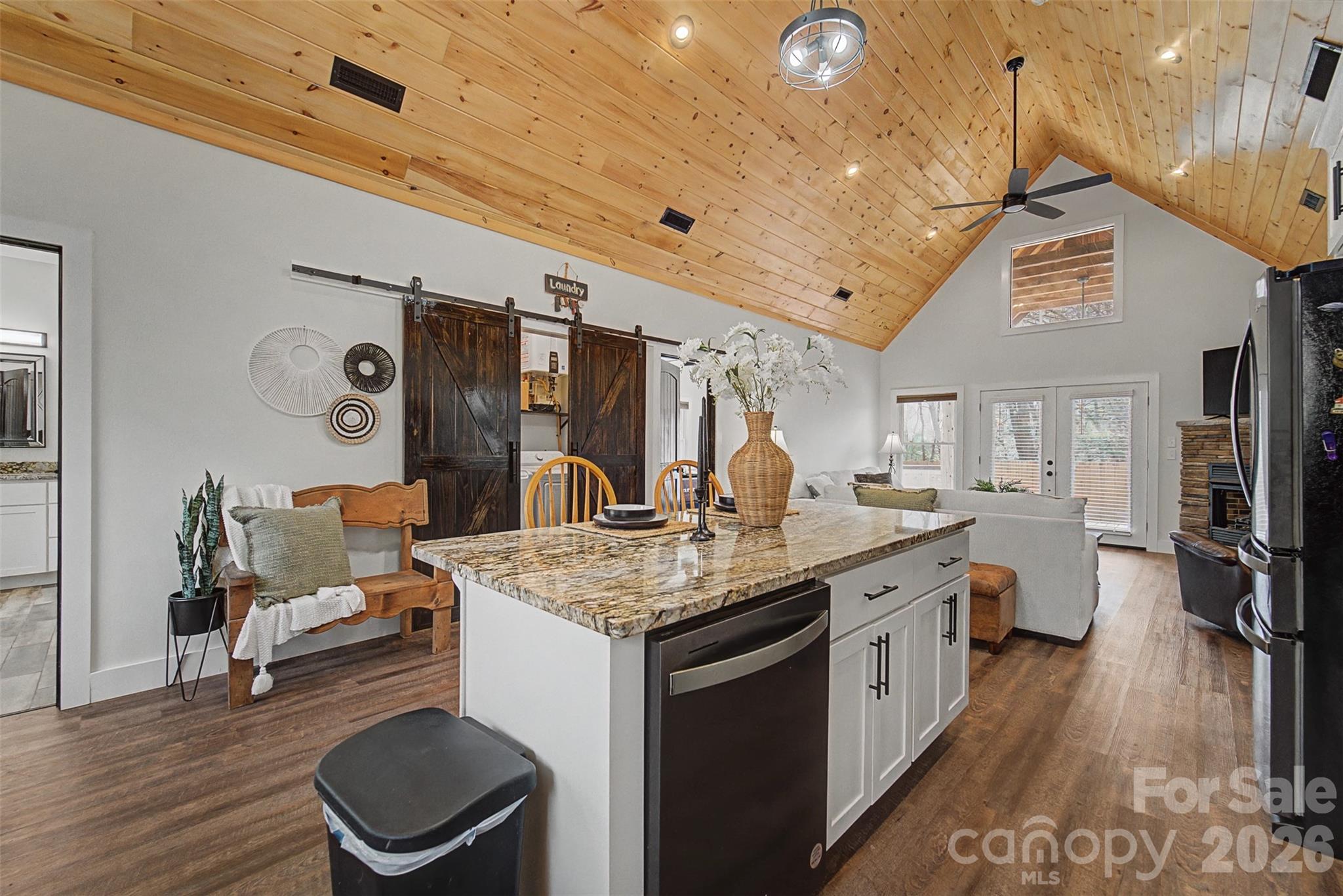 Bella Vista - Residential