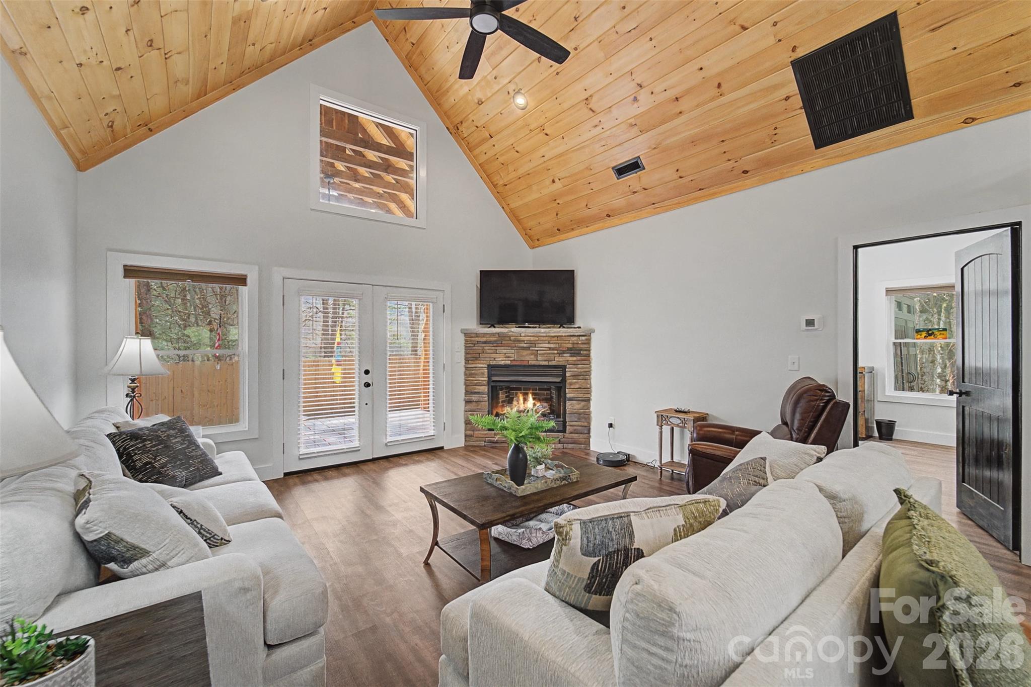 Bella Vista - Residential