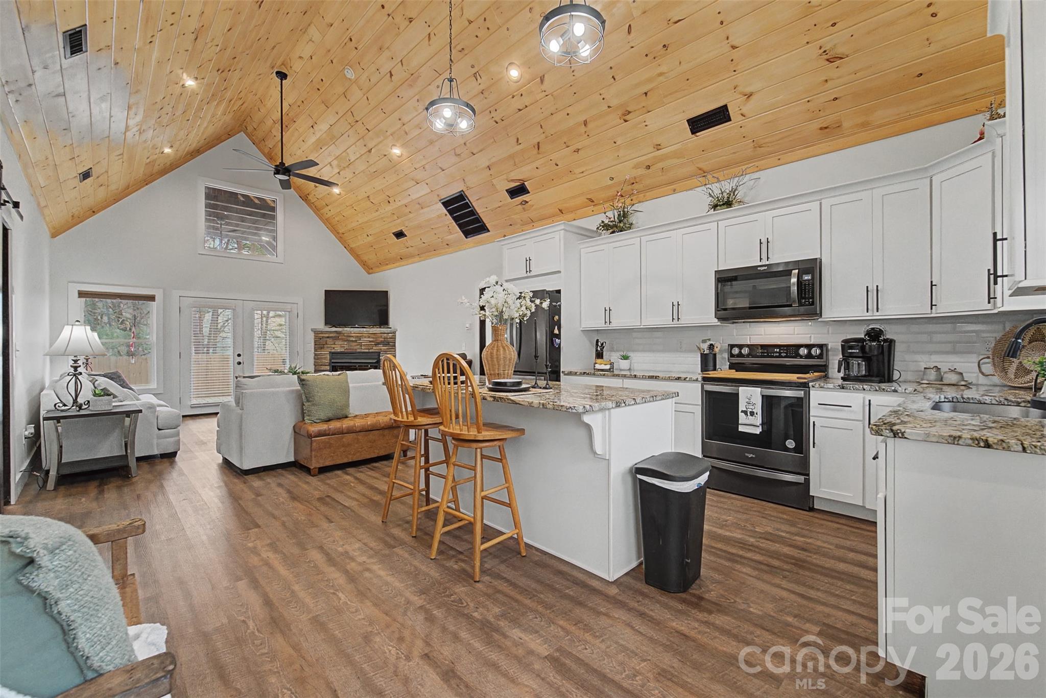 Bella Vista - Residential