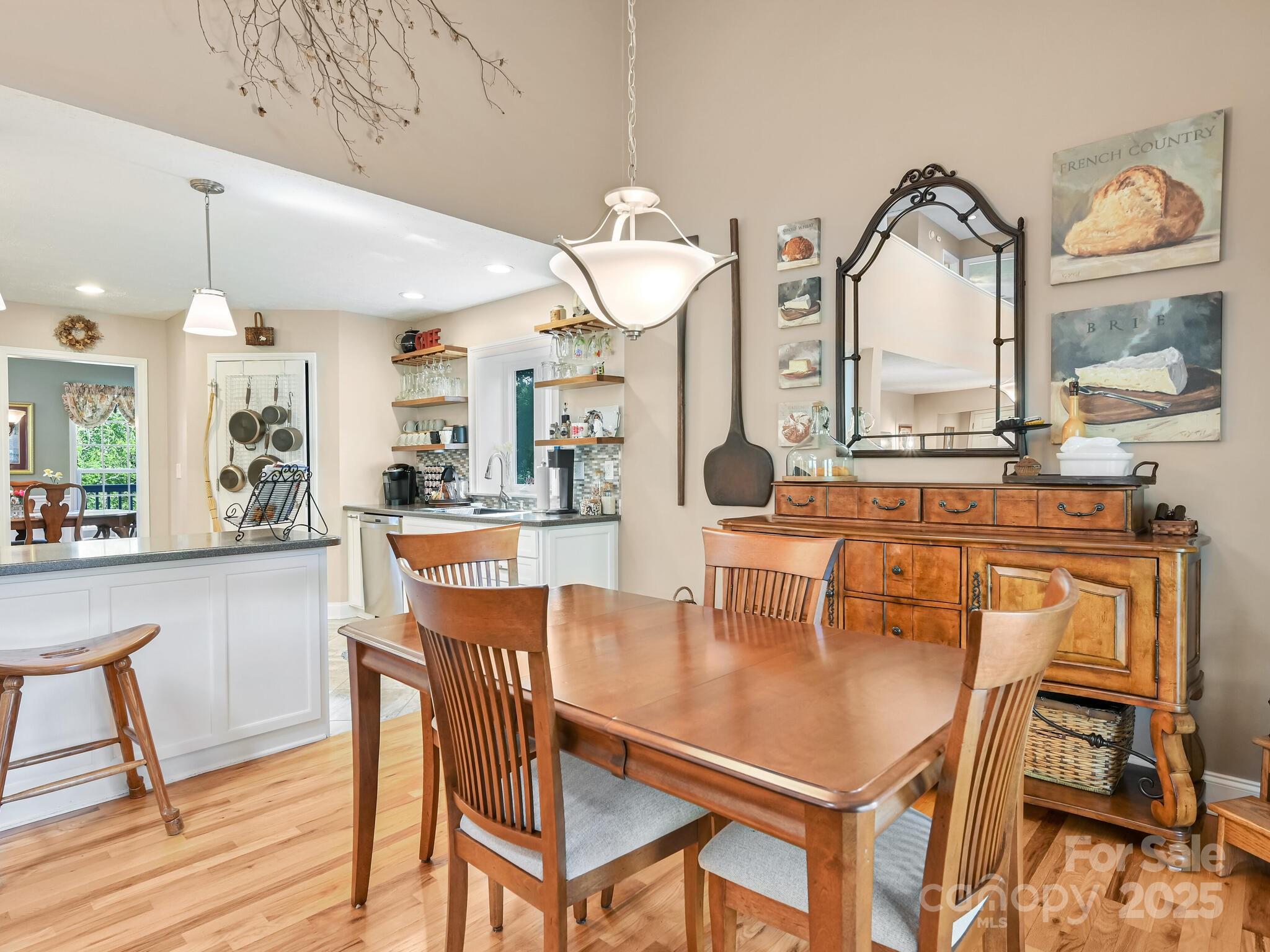 Old Applewood Hollow - Residential