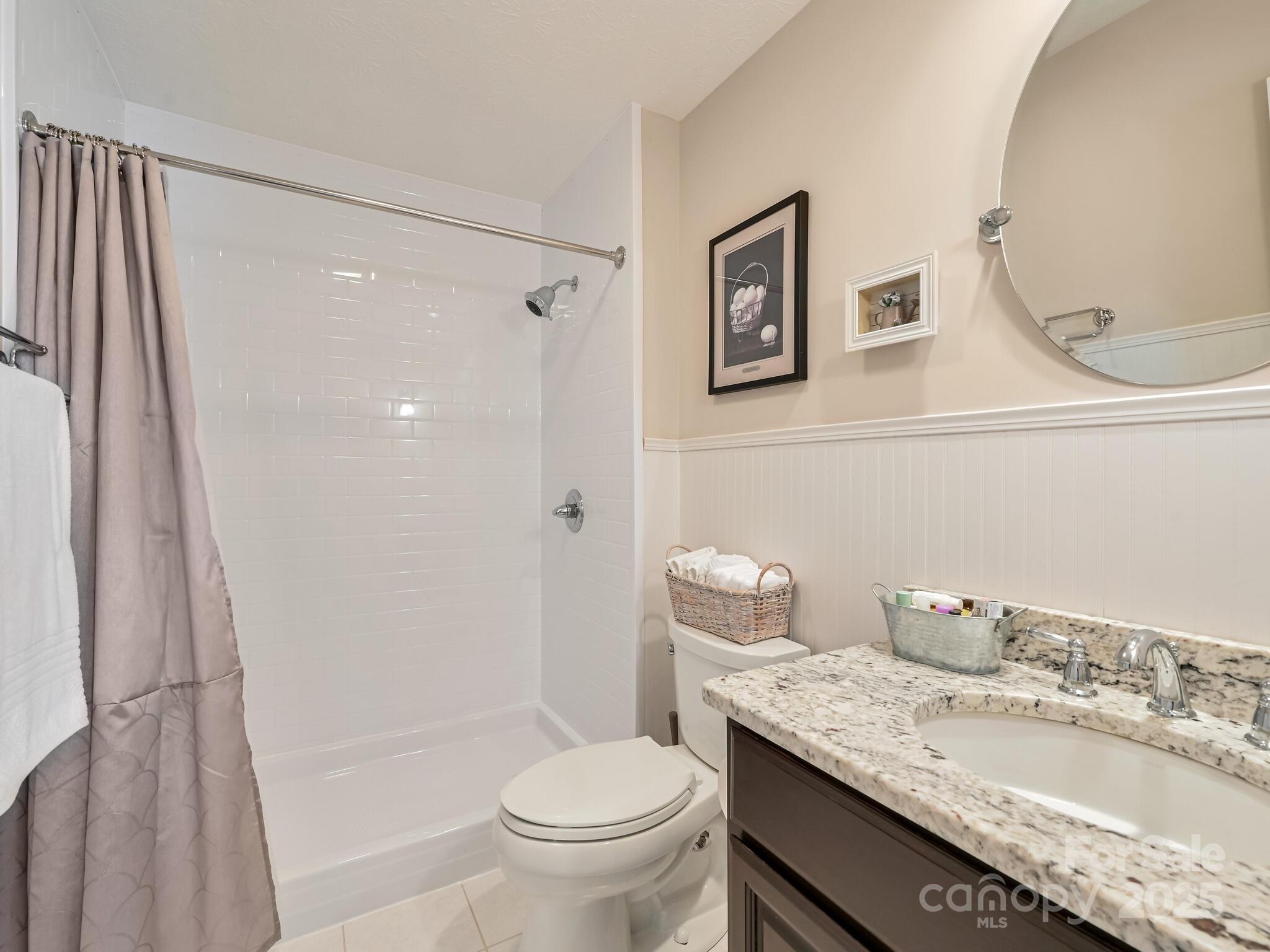 Old Applewood Hollow - Residential