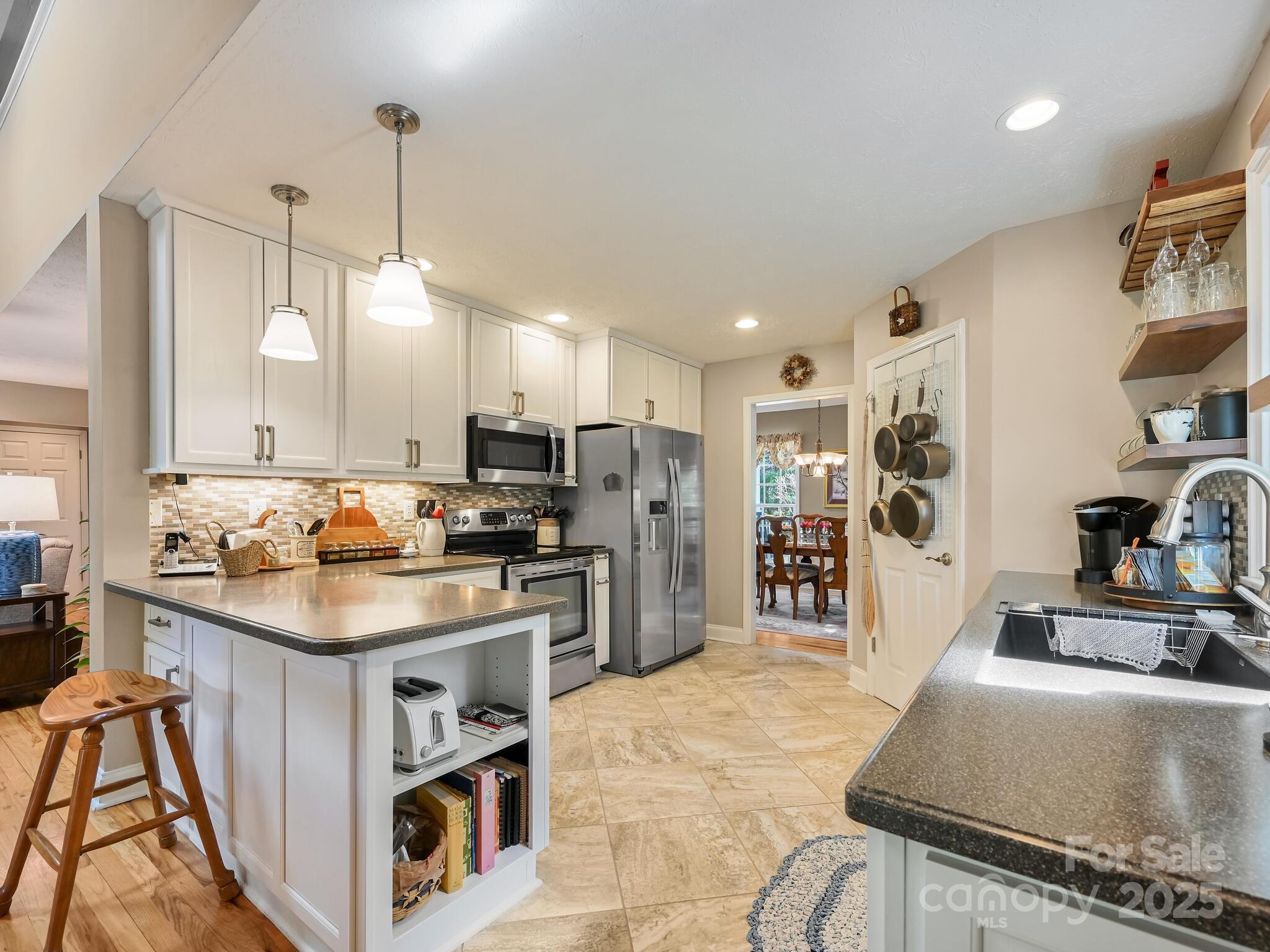 Old Applewood Hollow - Residential