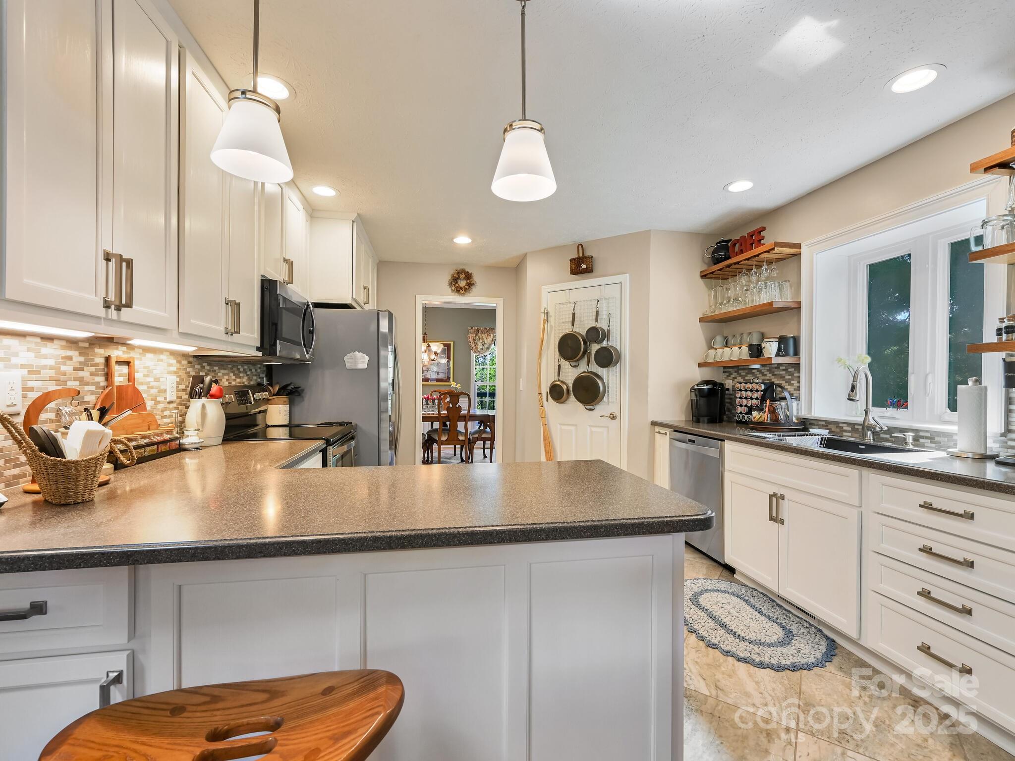 Old Applewood Hollow - Residential