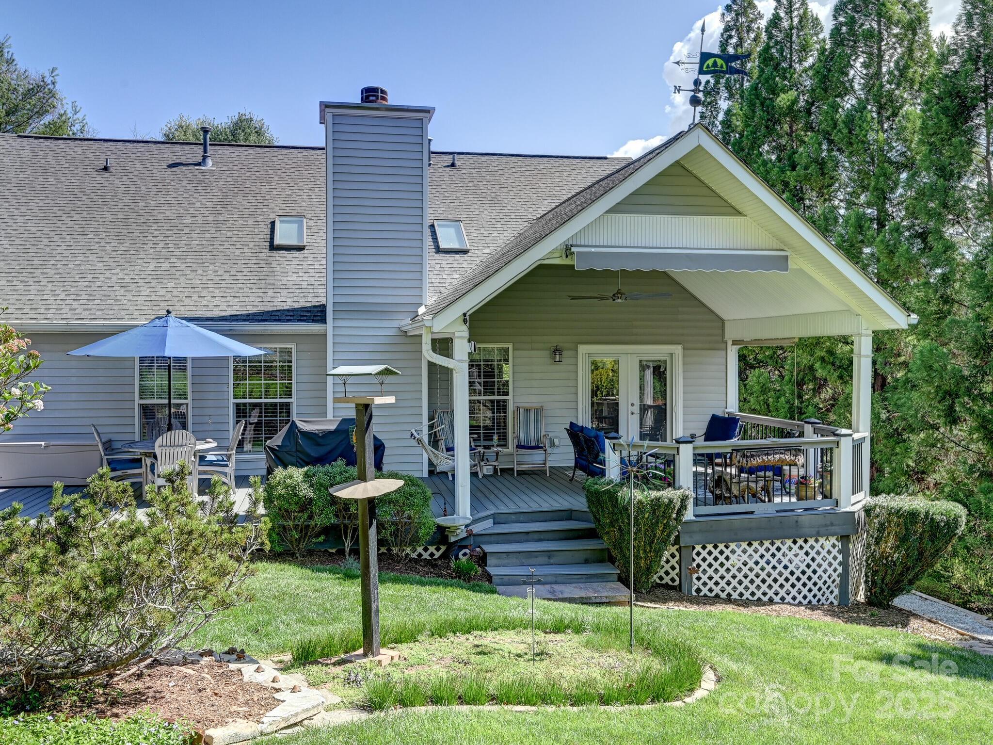 Old Applewood Hollow - Residential