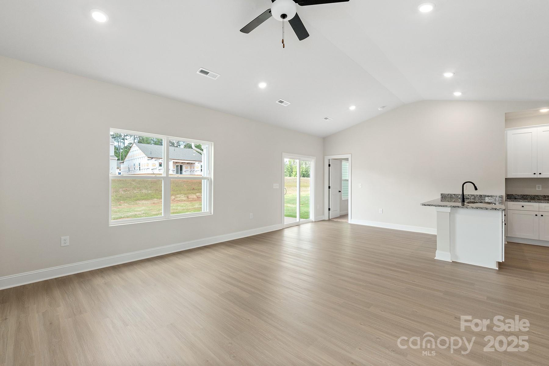 Colonial Crossing - Residential