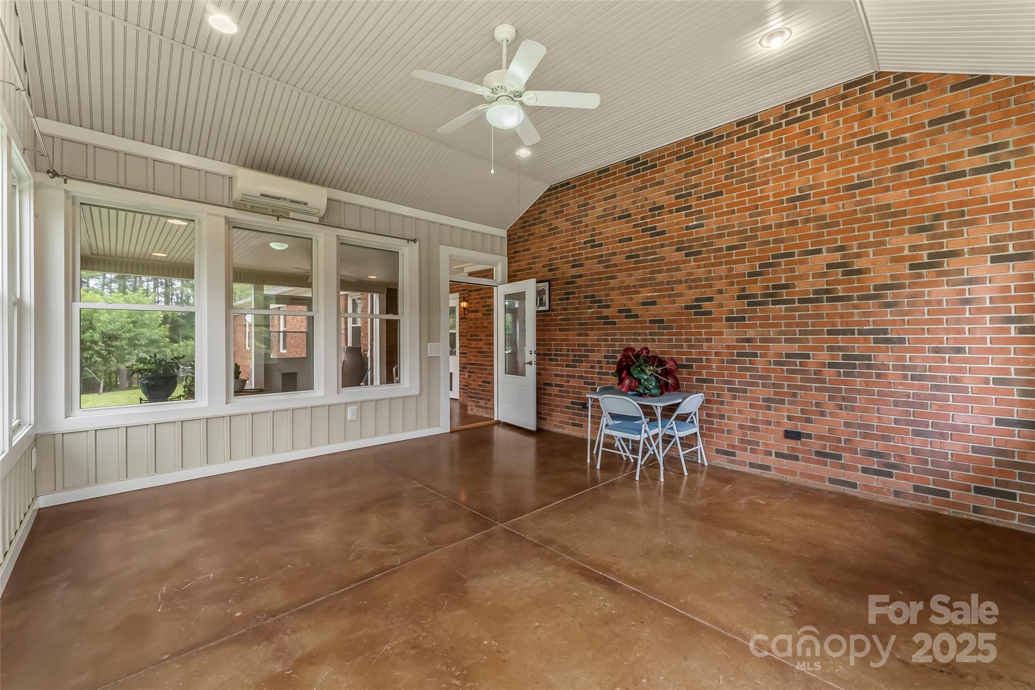 2423 Warrior Fork Trail