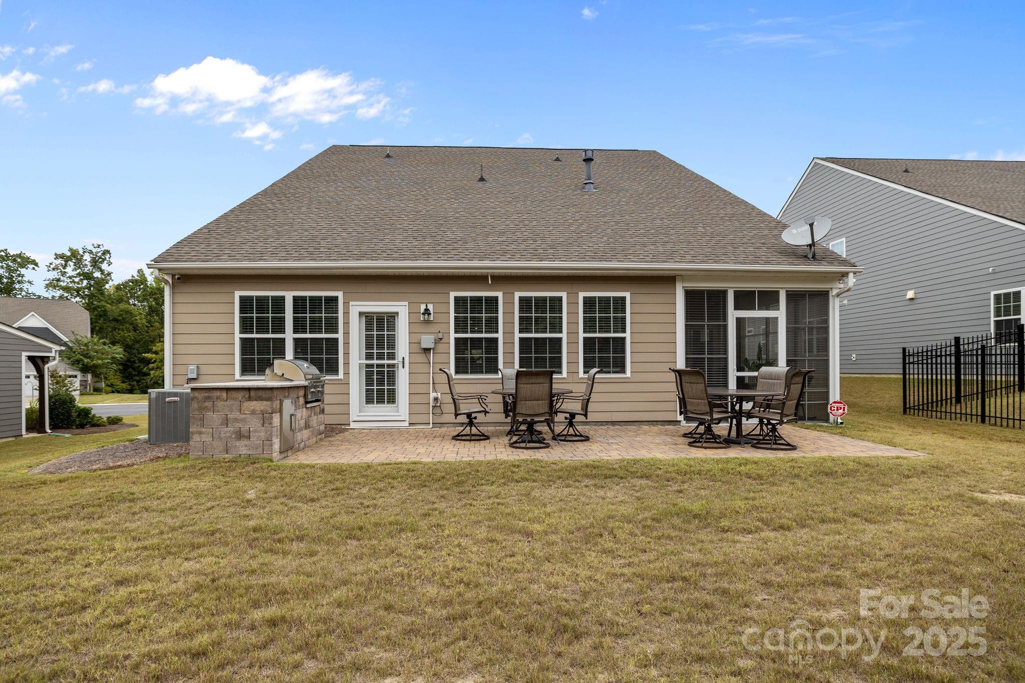 The Palisades - Residential