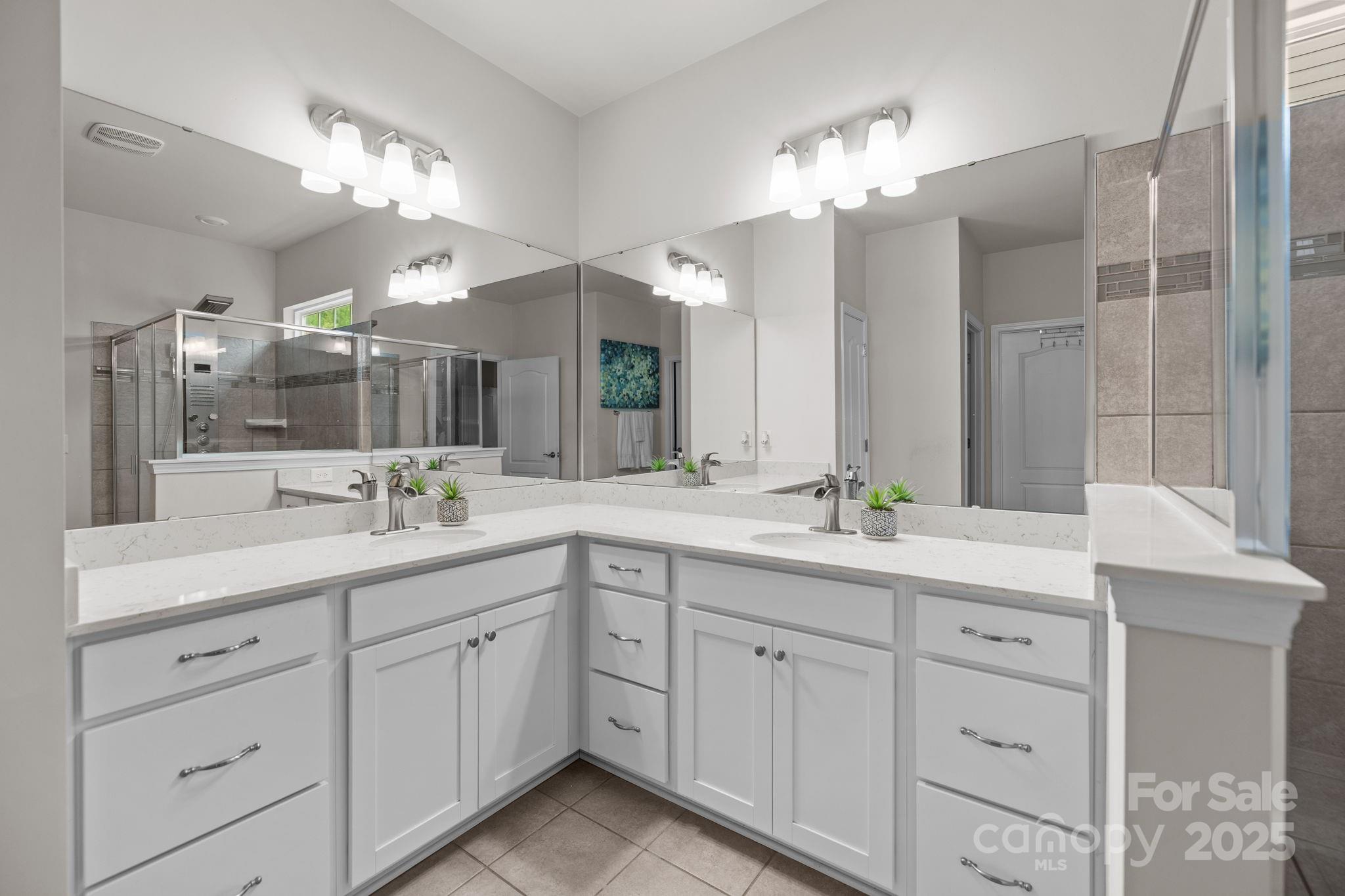 The Palisades - Residential