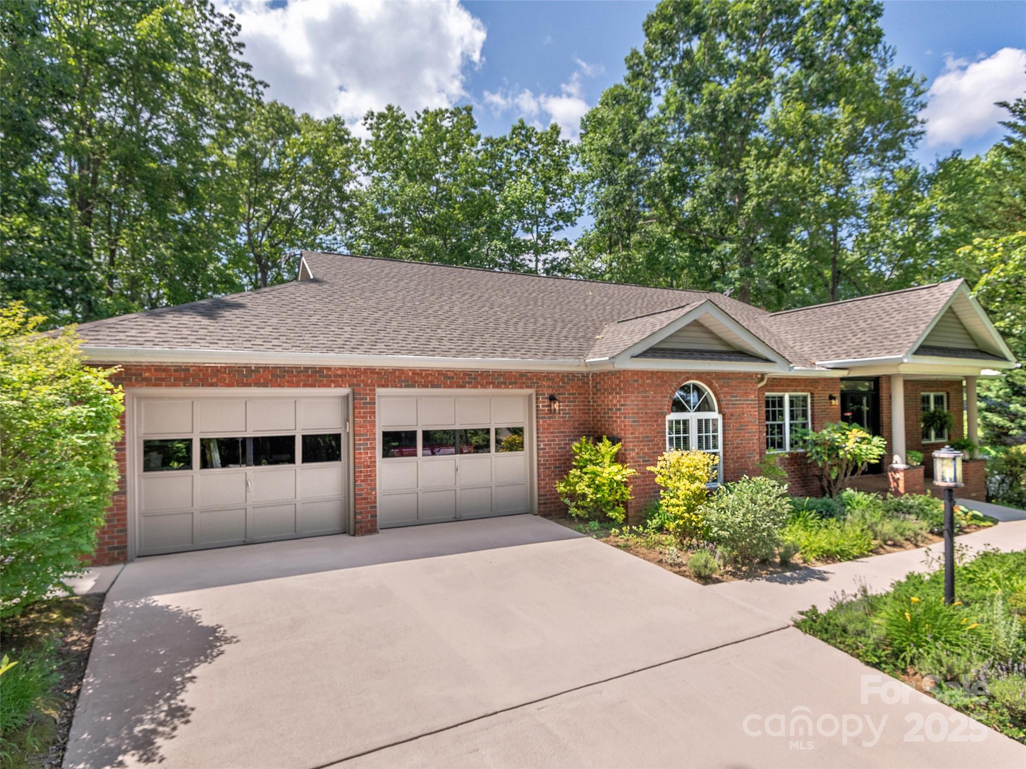 306 Croydon Drive