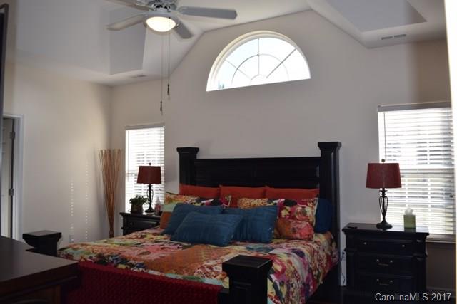 Lynnwood Farms - Residential