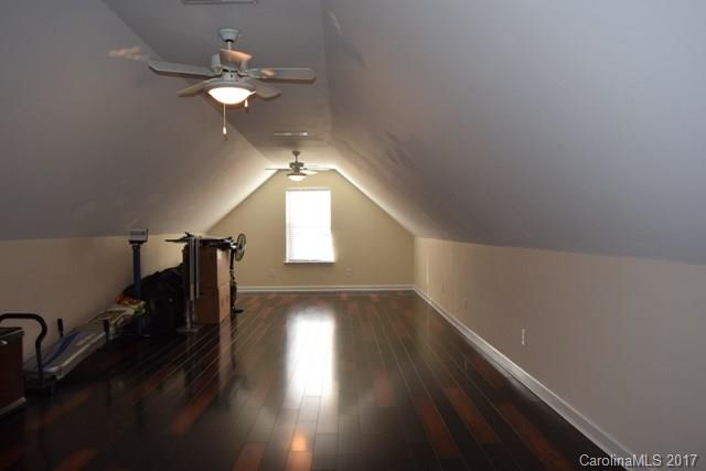 Lynnwood Farms - Residential