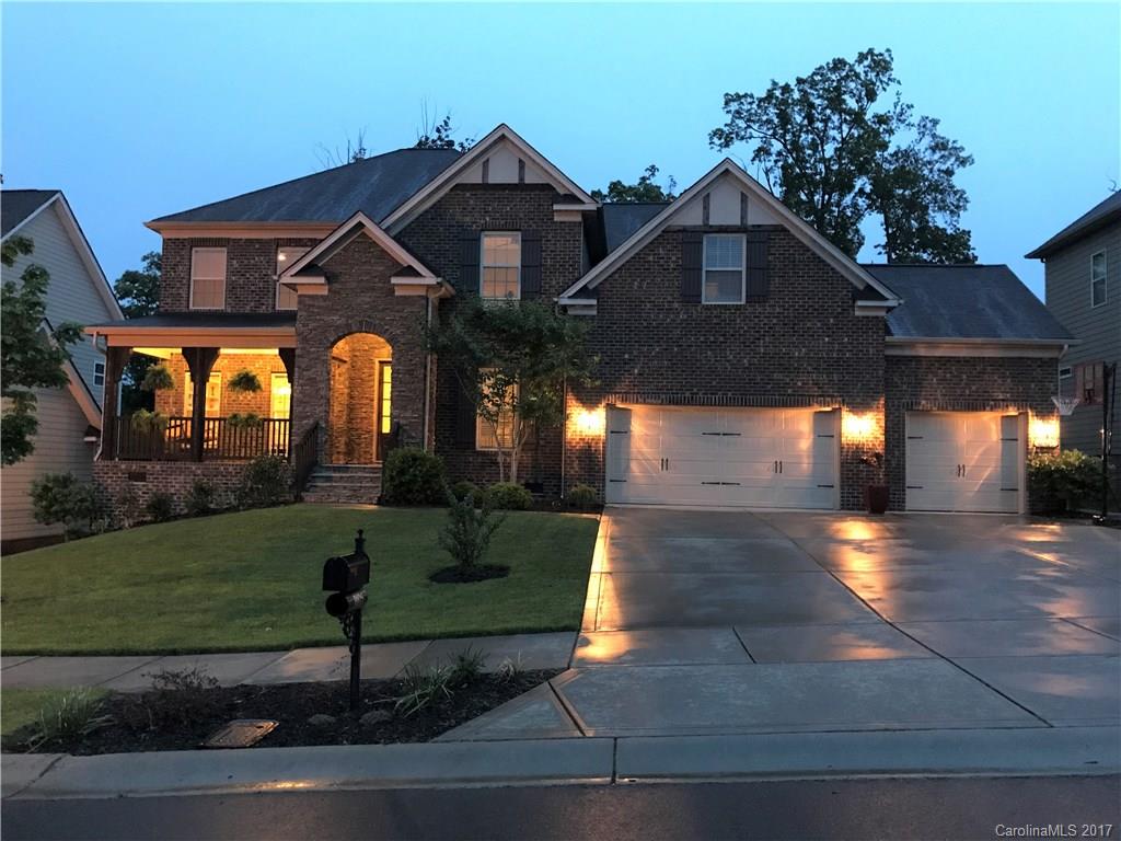 Winding Walk - Residential