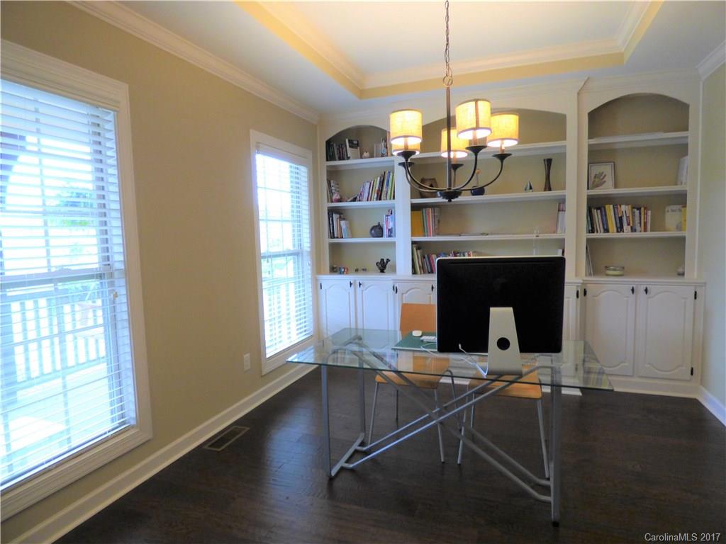 Winding Walk - Residential