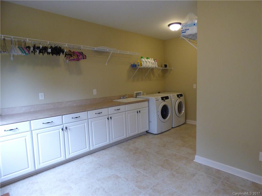 Winding Walk - Residential