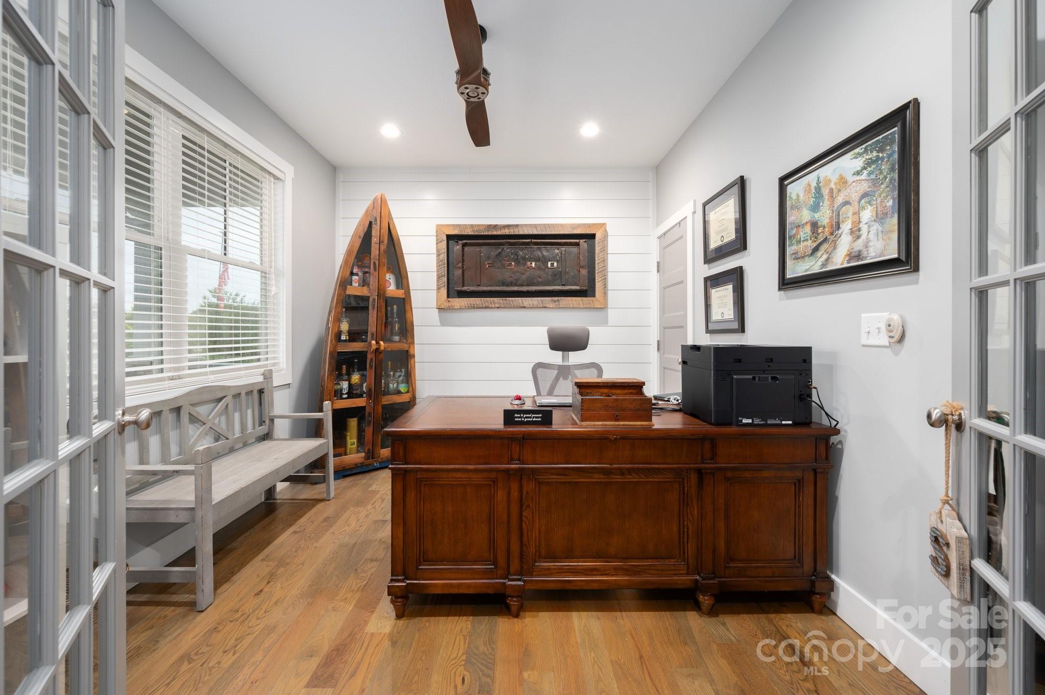 Hollabrook Farm - Residential