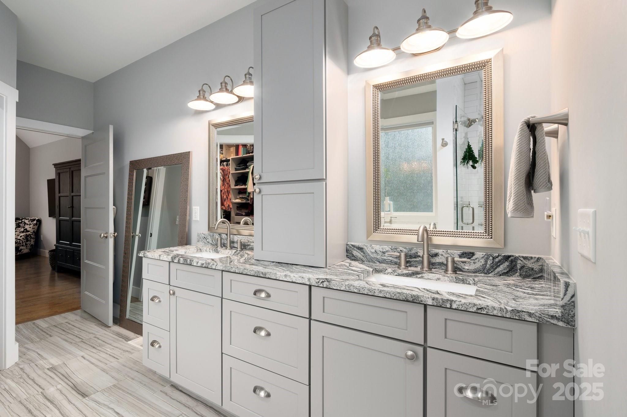 Hollabrook Farm - Residential