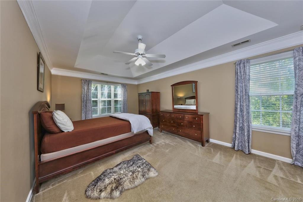 Harbor Club - Residential