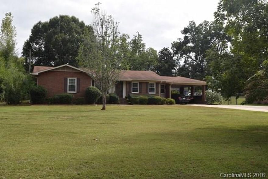 All brick ranch home, cute as can be in a quiet neighborhood.  Formal living room, dining room and large great room with fireplace.   Spacious kitchen, electric cooktop, and eating area with wood burning fireplace.  Laundry room with tons of storage space!  Outdoor area galore! This back yard was designed to entertain with large screen porch, patio, and inground pool.  Fully fenced yard, nice size deck with 2 story playhouse! Inspection report available.