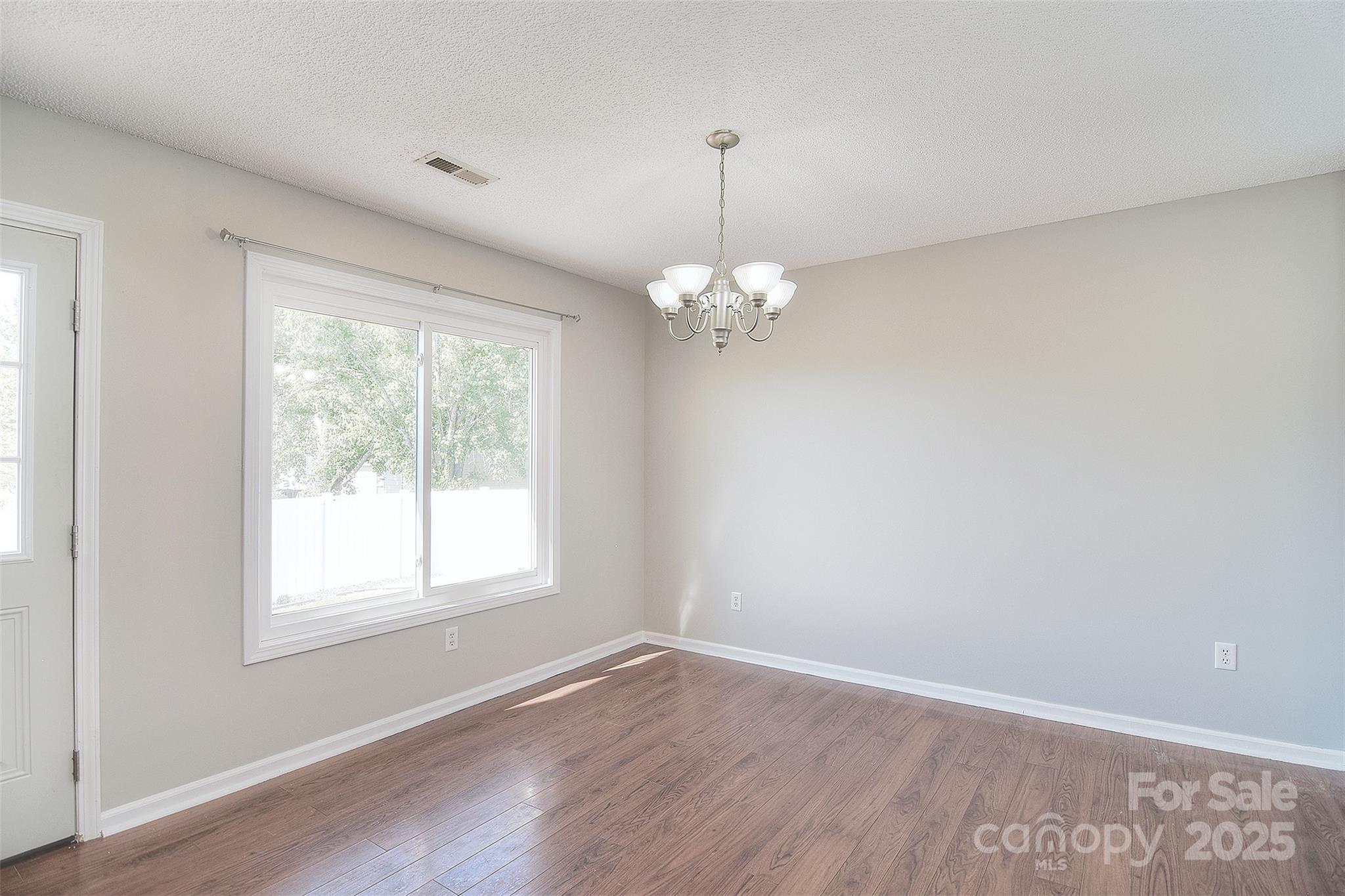 Highland Creek - Residential