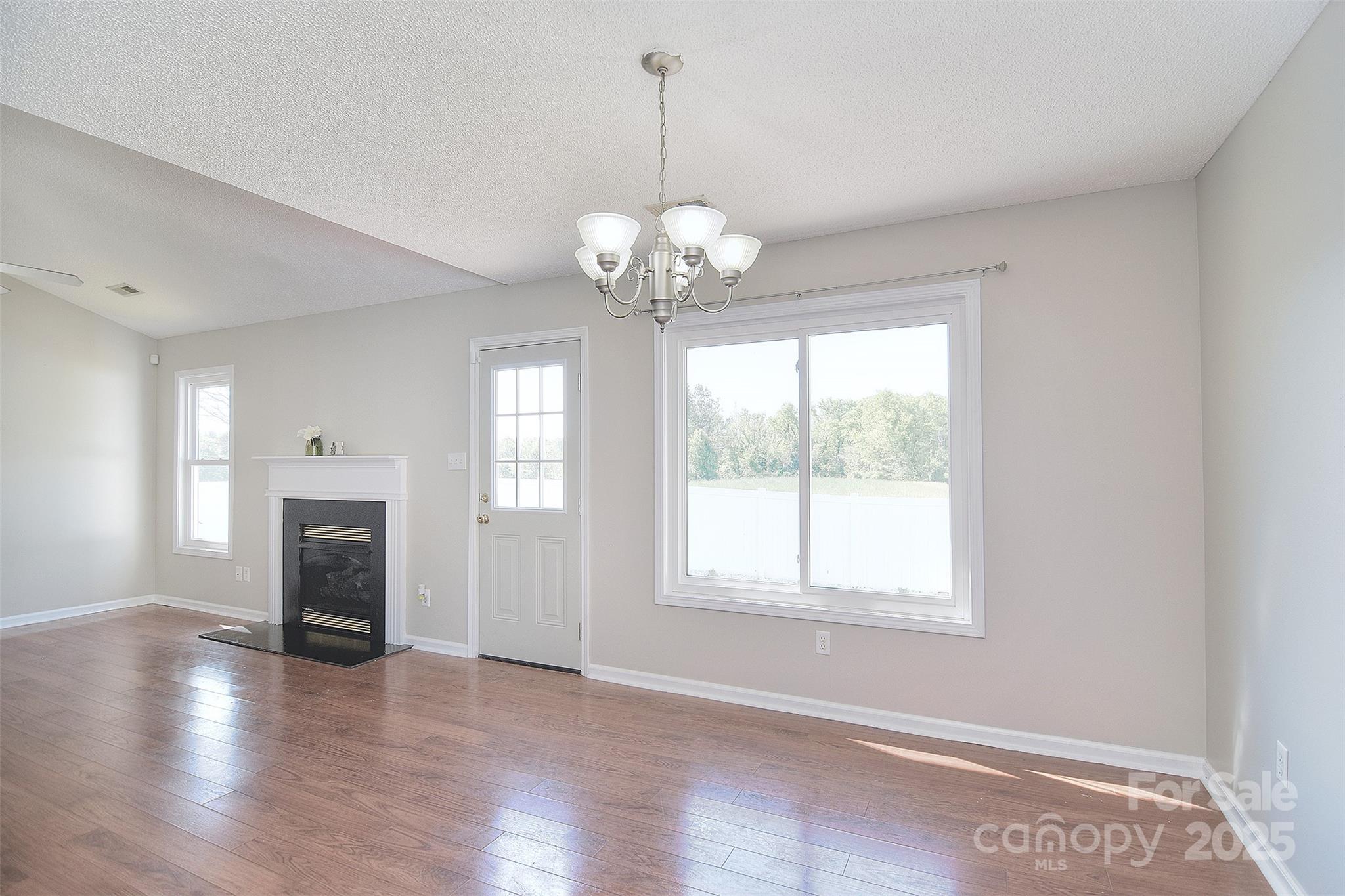 Highland Creek - Residential