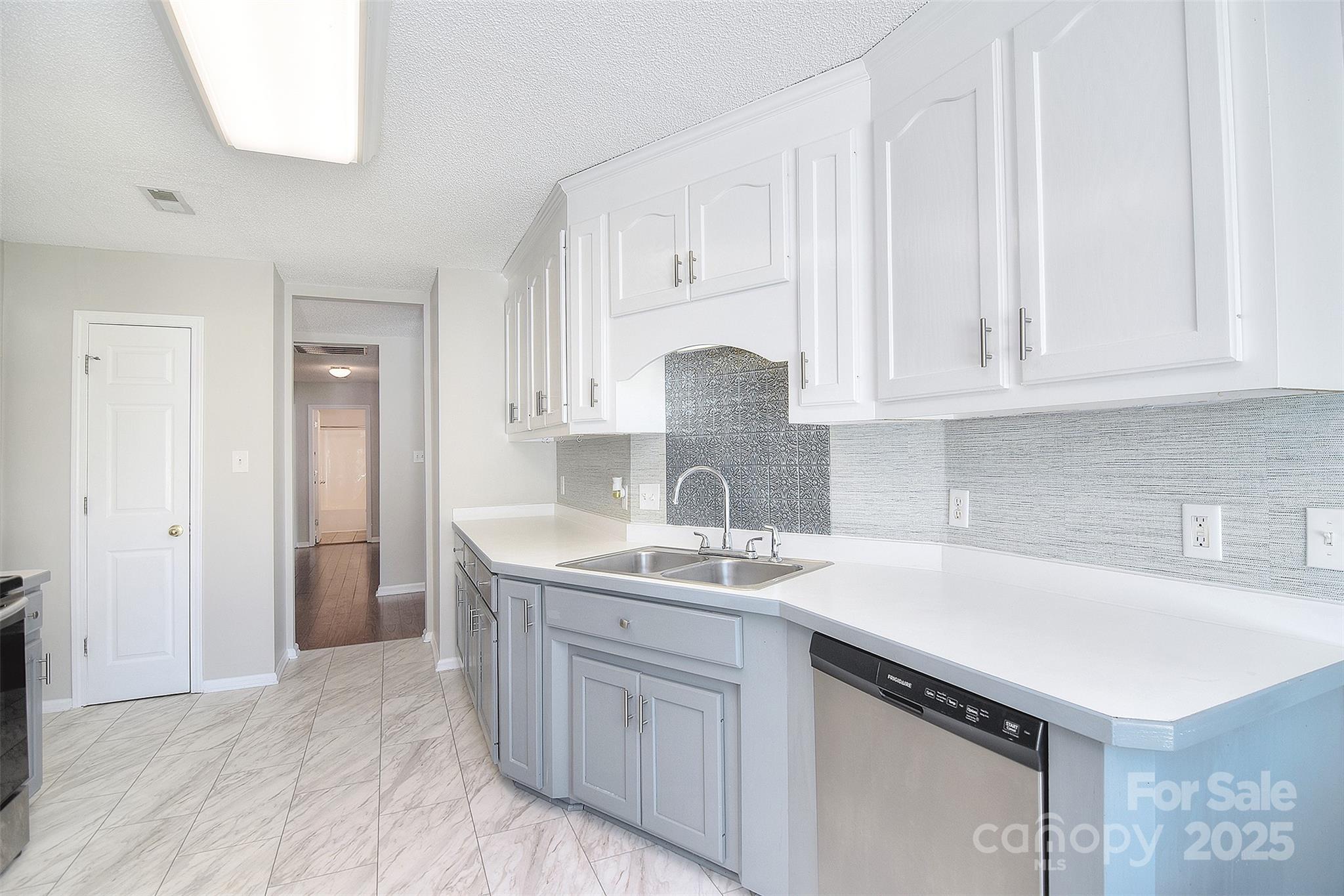 Highland Creek - Residential