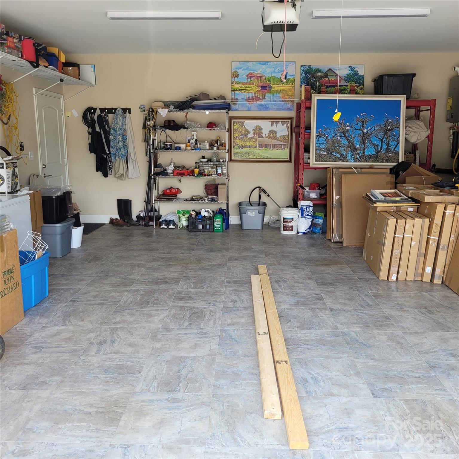 Hickory, North Carolina 28601, United States, 2 Bedrooms Bedrooms, ,2 BathroomsBathrooms,Residential,Active,168305