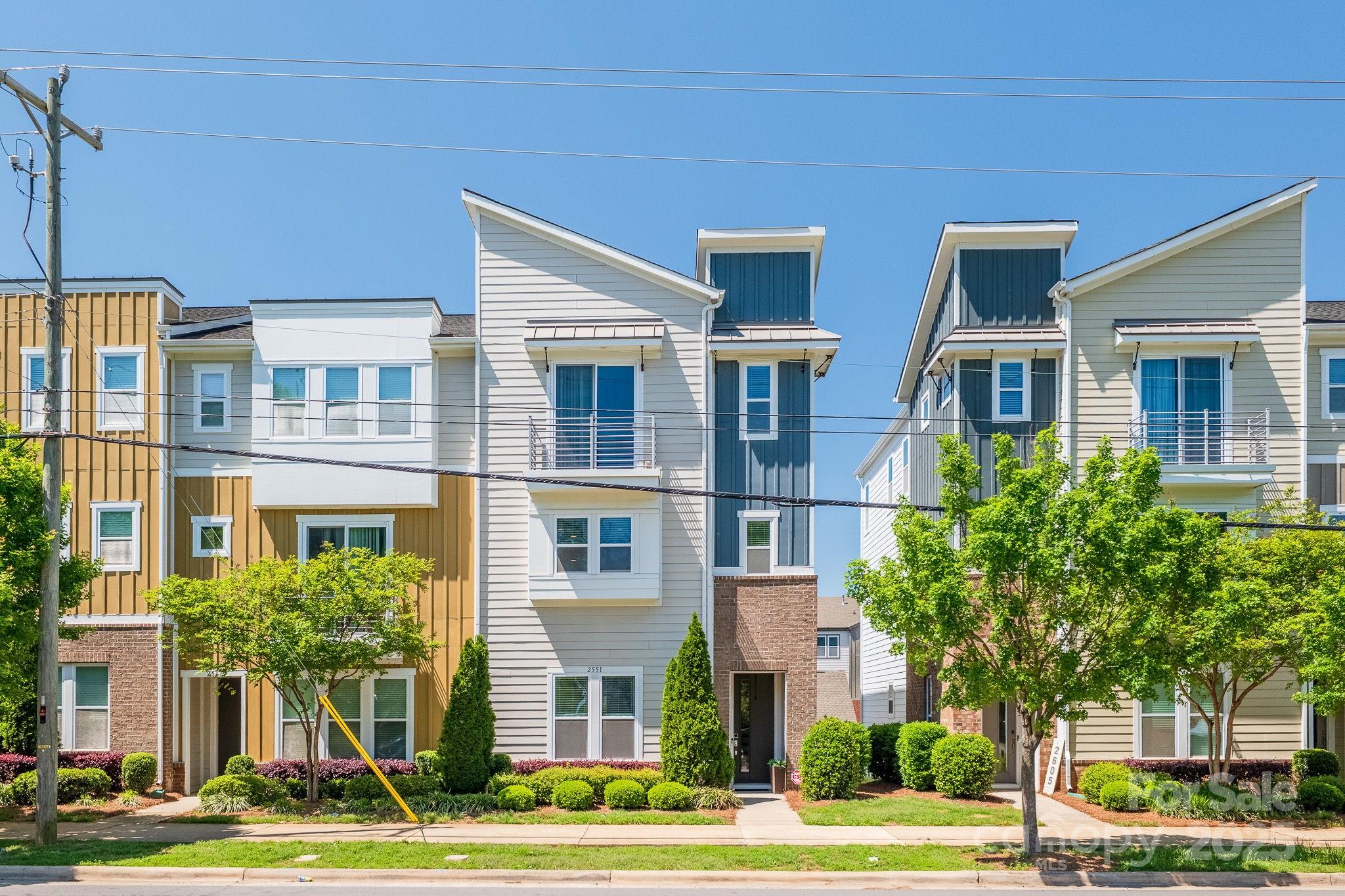 2551 Statesville Avenue