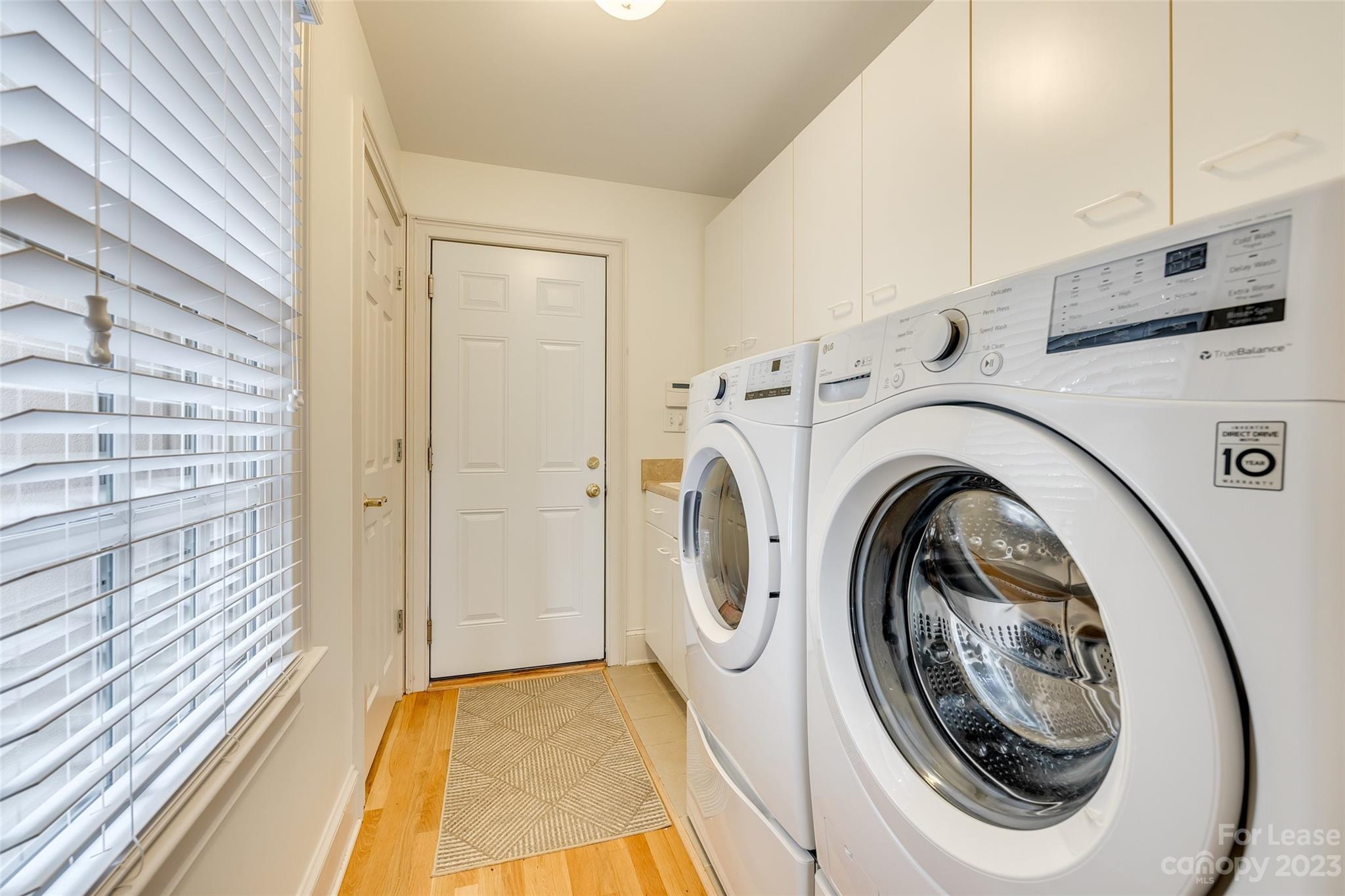 Riverpointe - Residential Lease