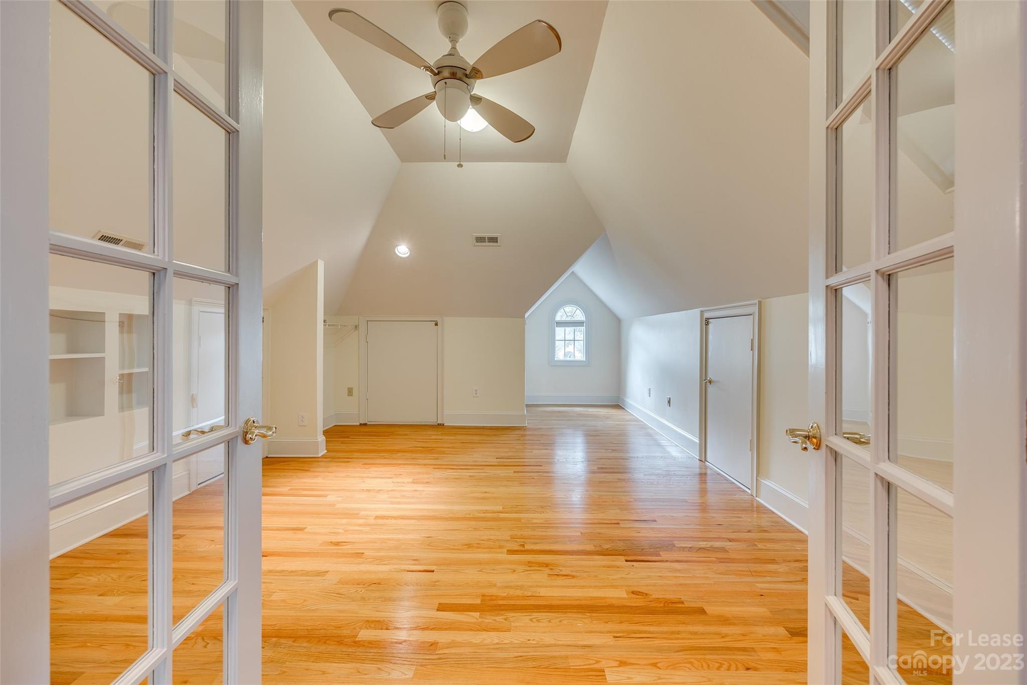 Riverpointe - Residential Lease