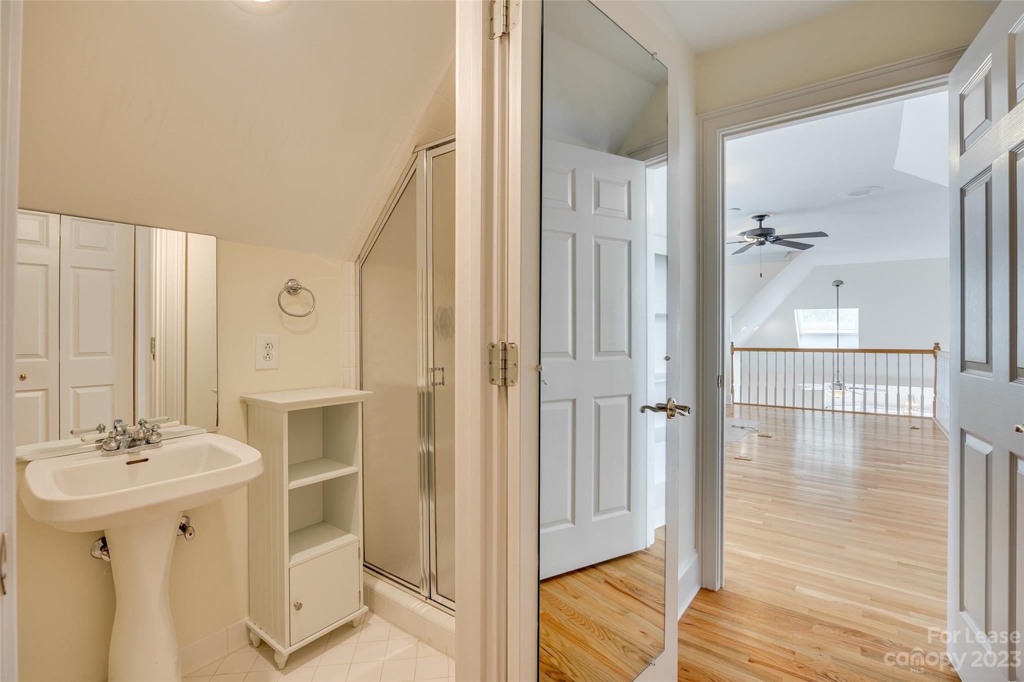 Riverpointe - Residential Lease