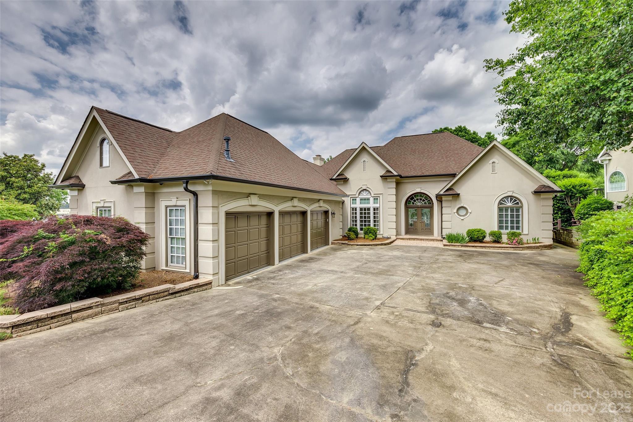 Riverpointe - Residential Lease