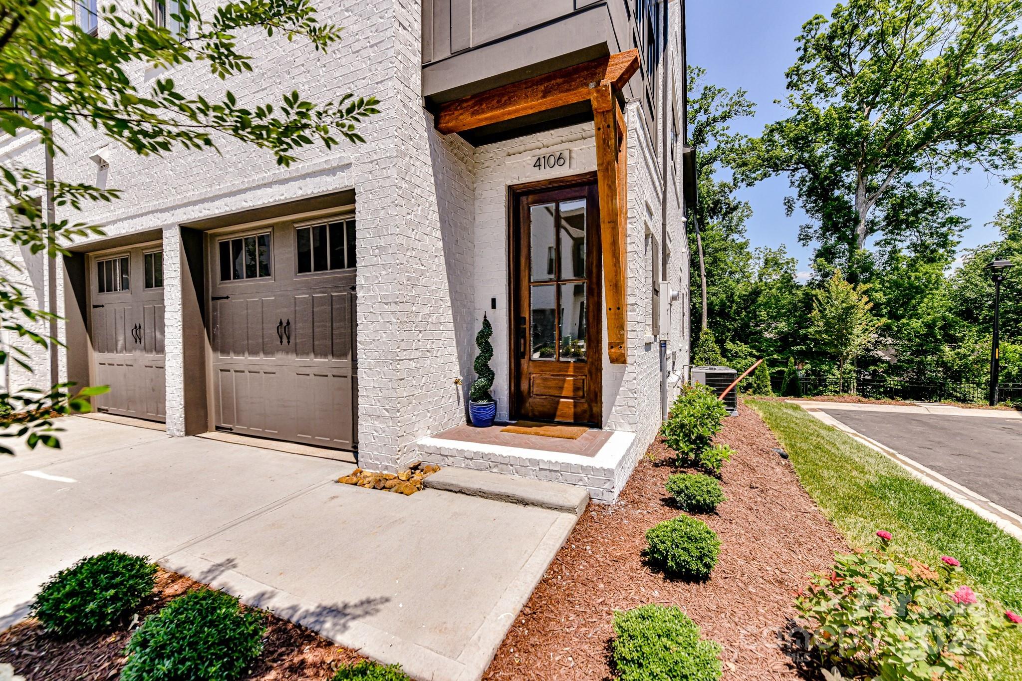 The Nolen Townes - Residential