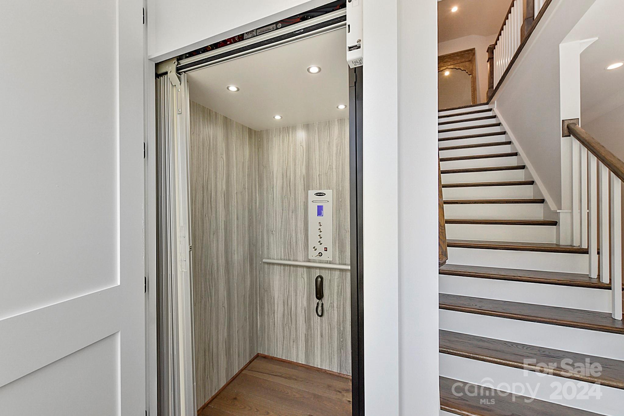 The Nolen Townes - Residential