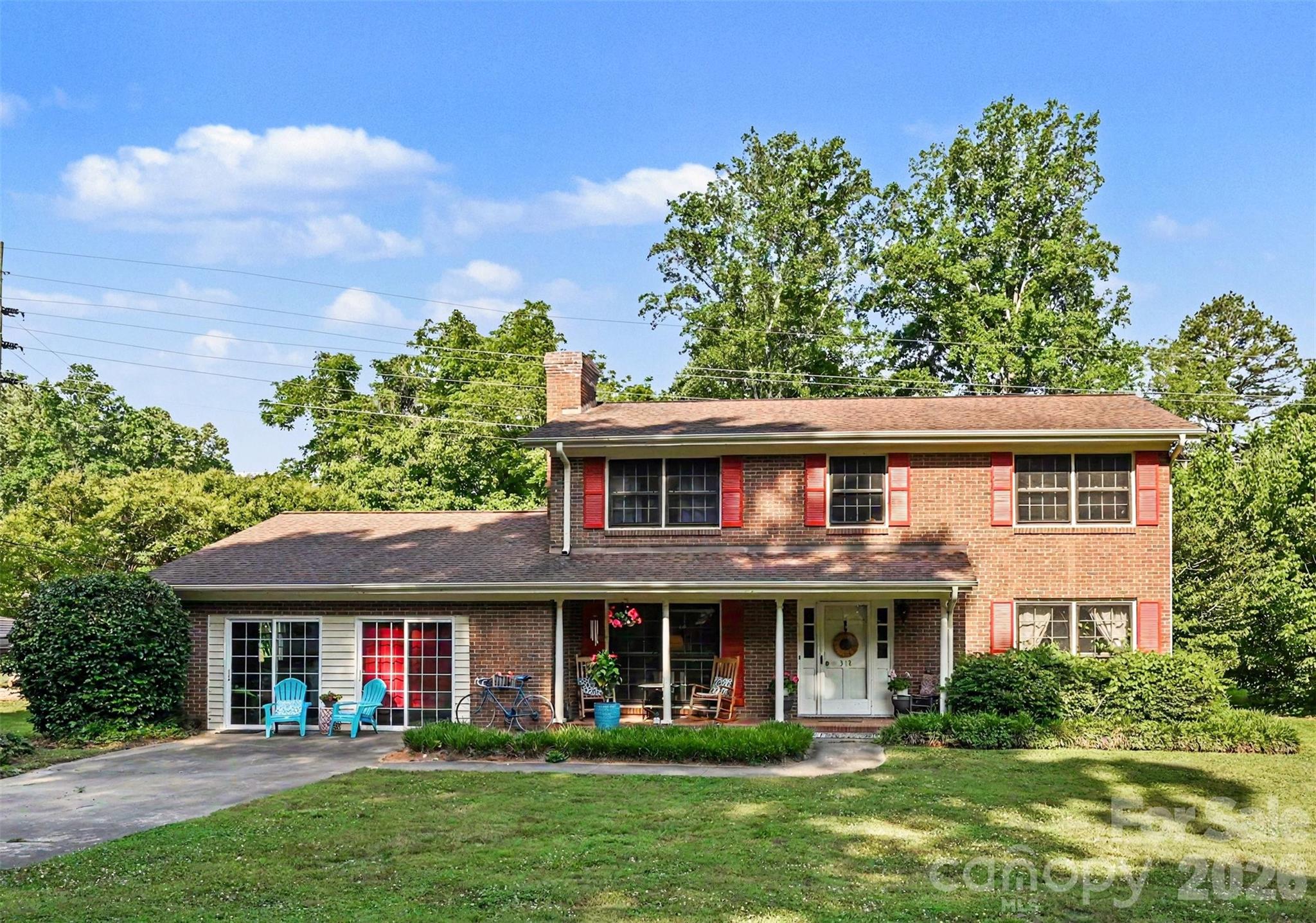 312 Windsor Drive