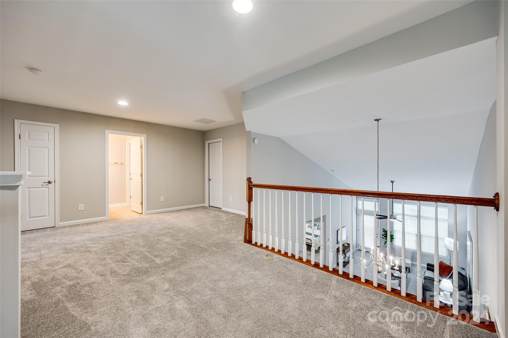 Lake Shore - Residential