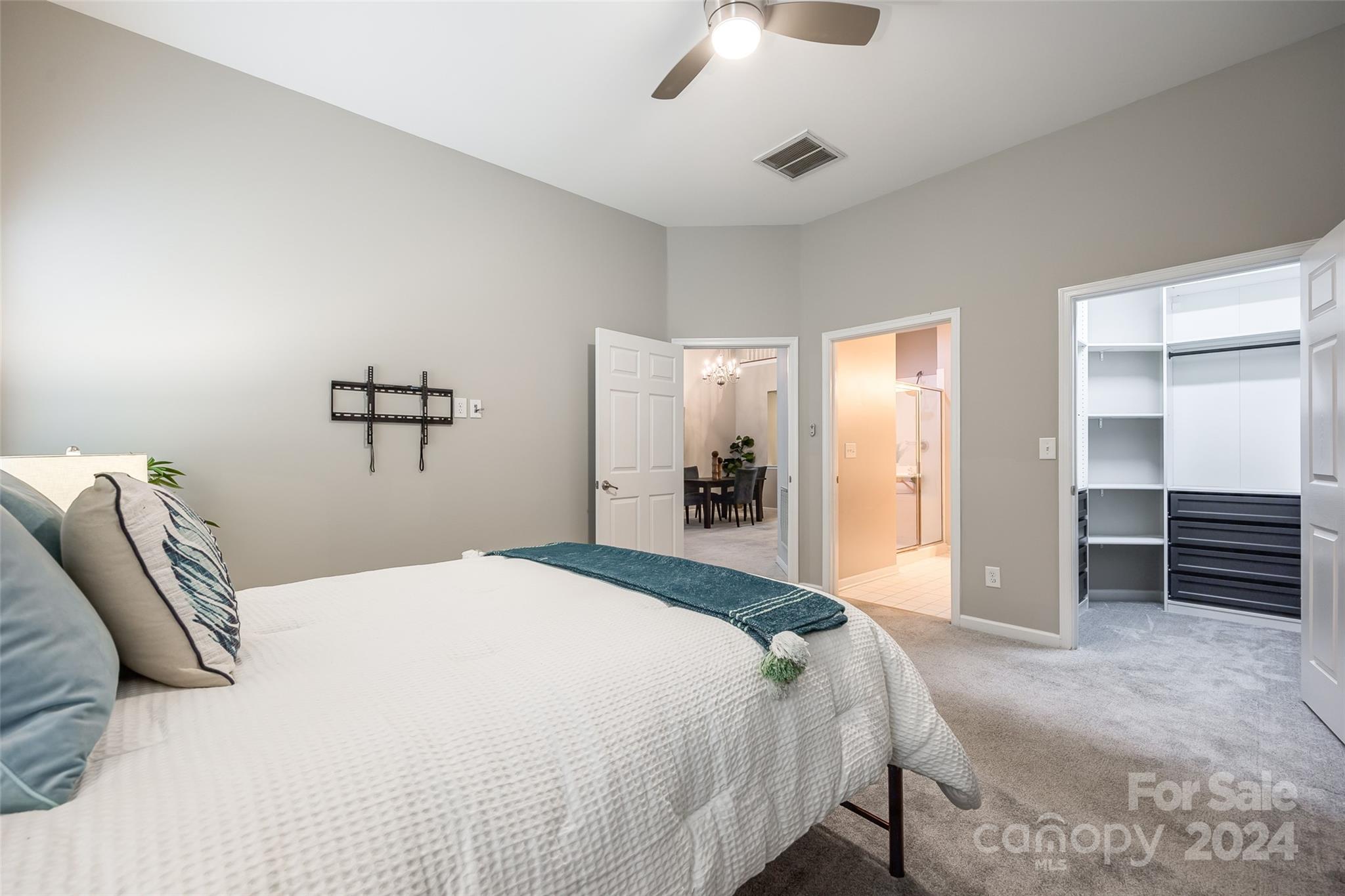 Lake Shore - Residential