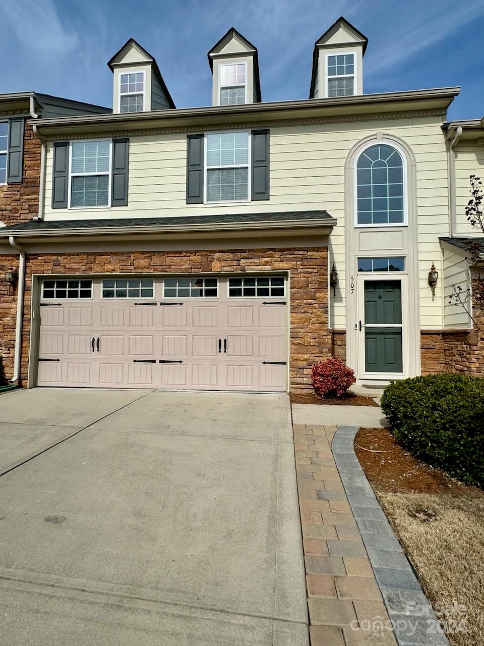 Lake Shore - Residential