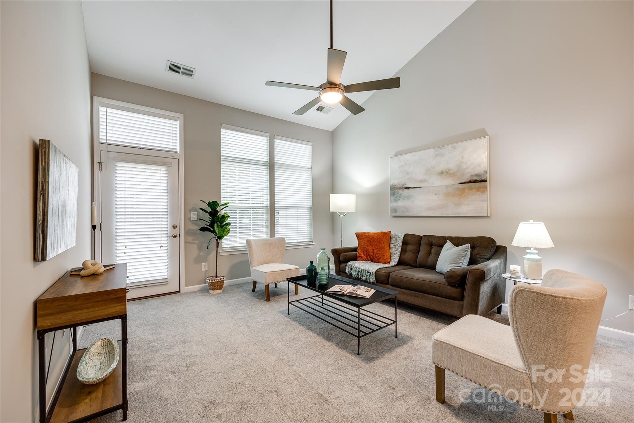 Lake Shore - Residential