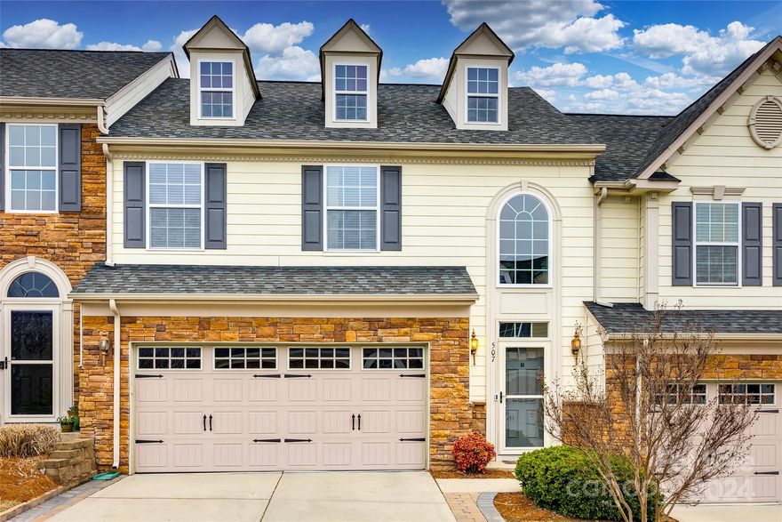 You don't want to miss this convenient and desirable location townhouse in Tega Cay Beach Club neighborhood! 3BR, 2.5BA, 2 car garage move-in ready! Spacious kitchen features additional cabinets added, granite countertops, and stainless steel appliances. The main level hosts a spacious primary suite with a ensuite and walk-in closet. The open living and dining areas feature a 2-story vaulted ceiling, creating an inviting ambiance. Upstairs, two bedrooms with seasonal picturesque lake views. Residents benefit from the community's amenities, such as walking trails, lake beach access, play grounds, and proximity to Fort Mill's esteemed schools. An exceptional home in a highly sought-after location!