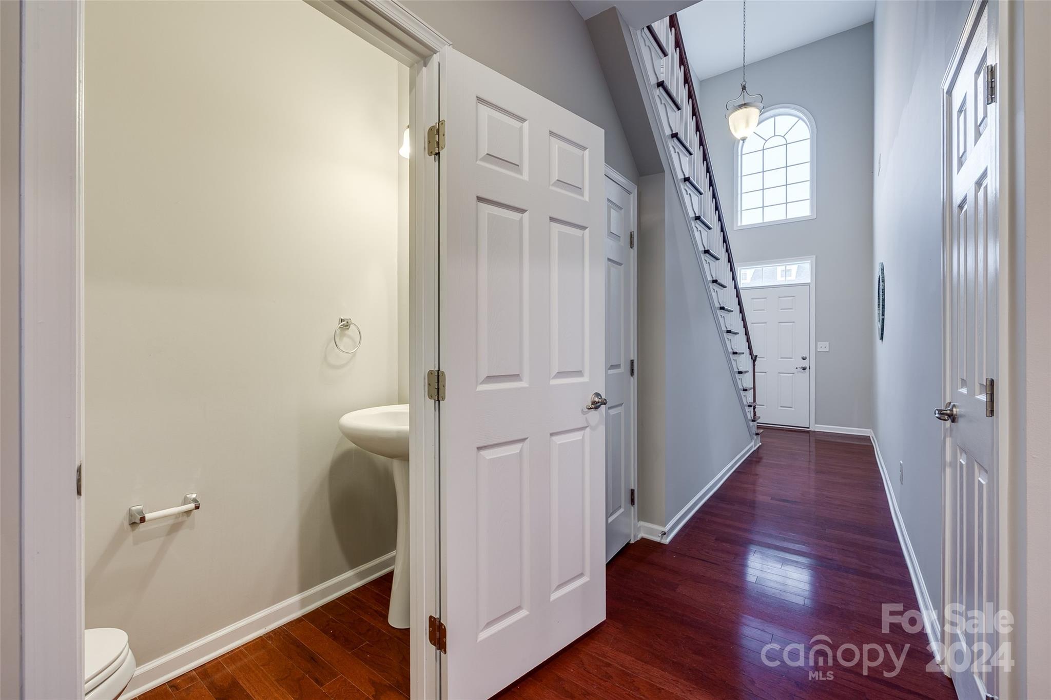 Lake Shore - Residential