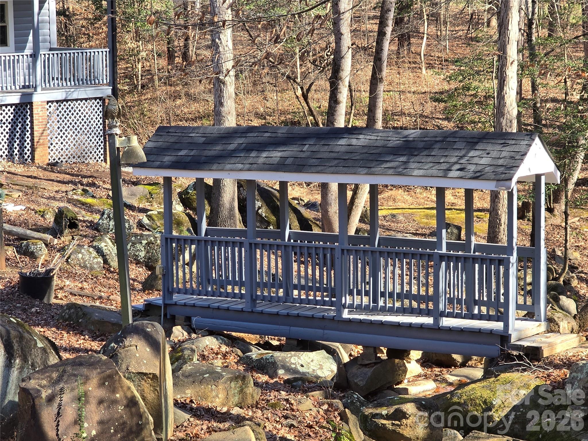 6802 Lowesville Lane