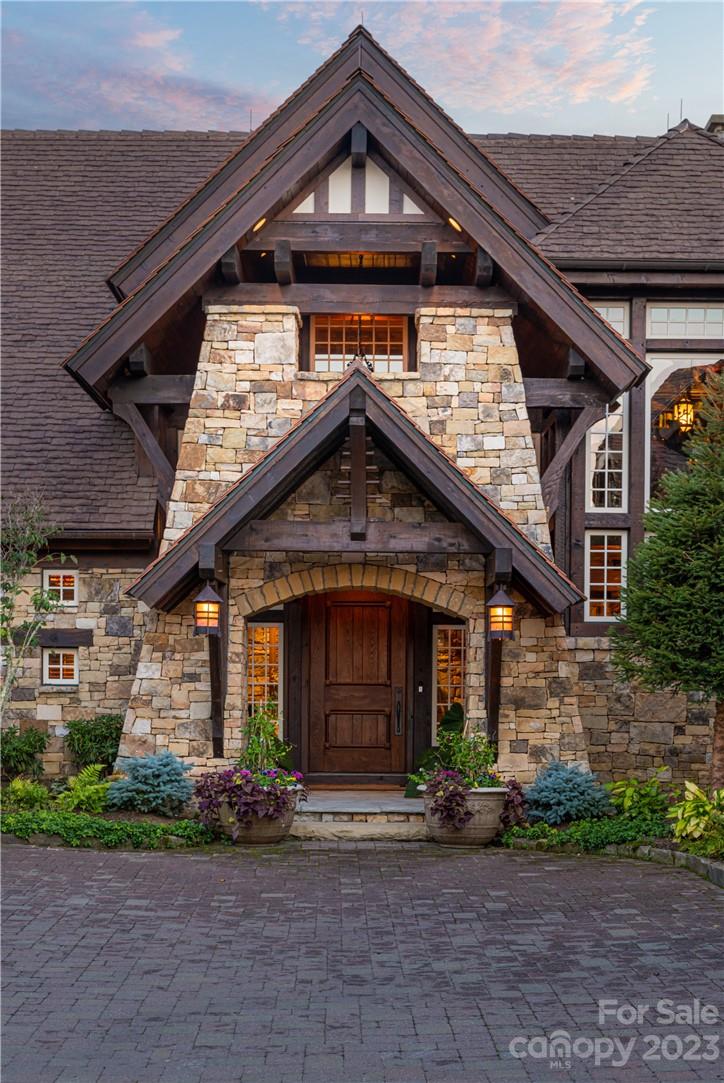 Linville Ridge - Residential