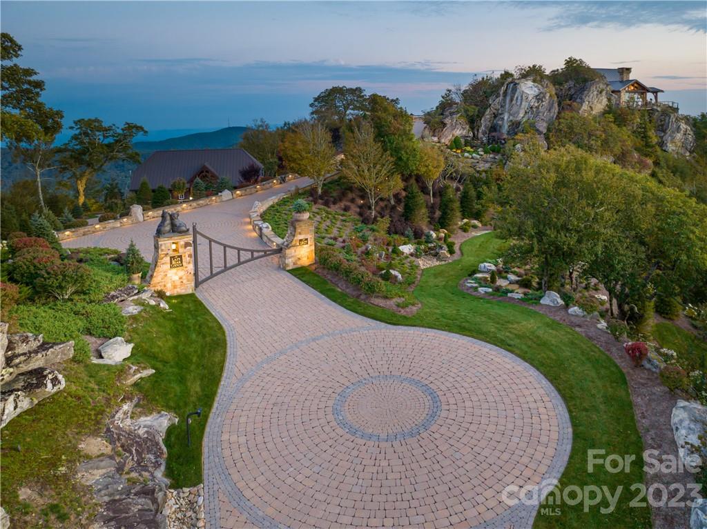 Linville Ridge - Residential