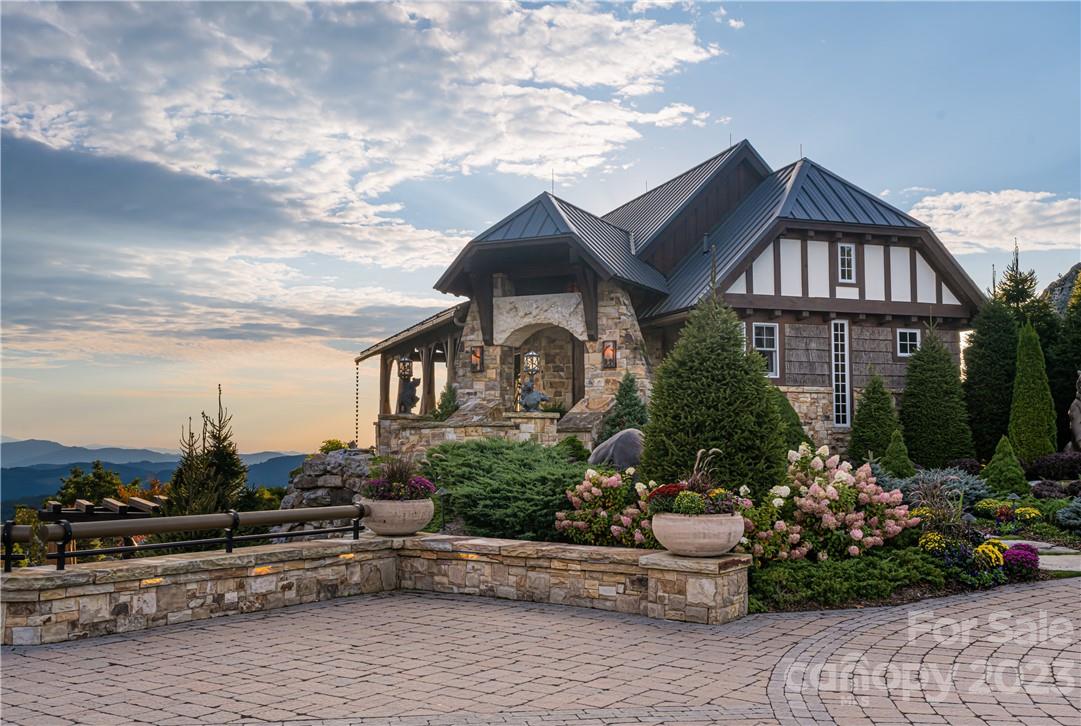 Linville Ridge - Residential