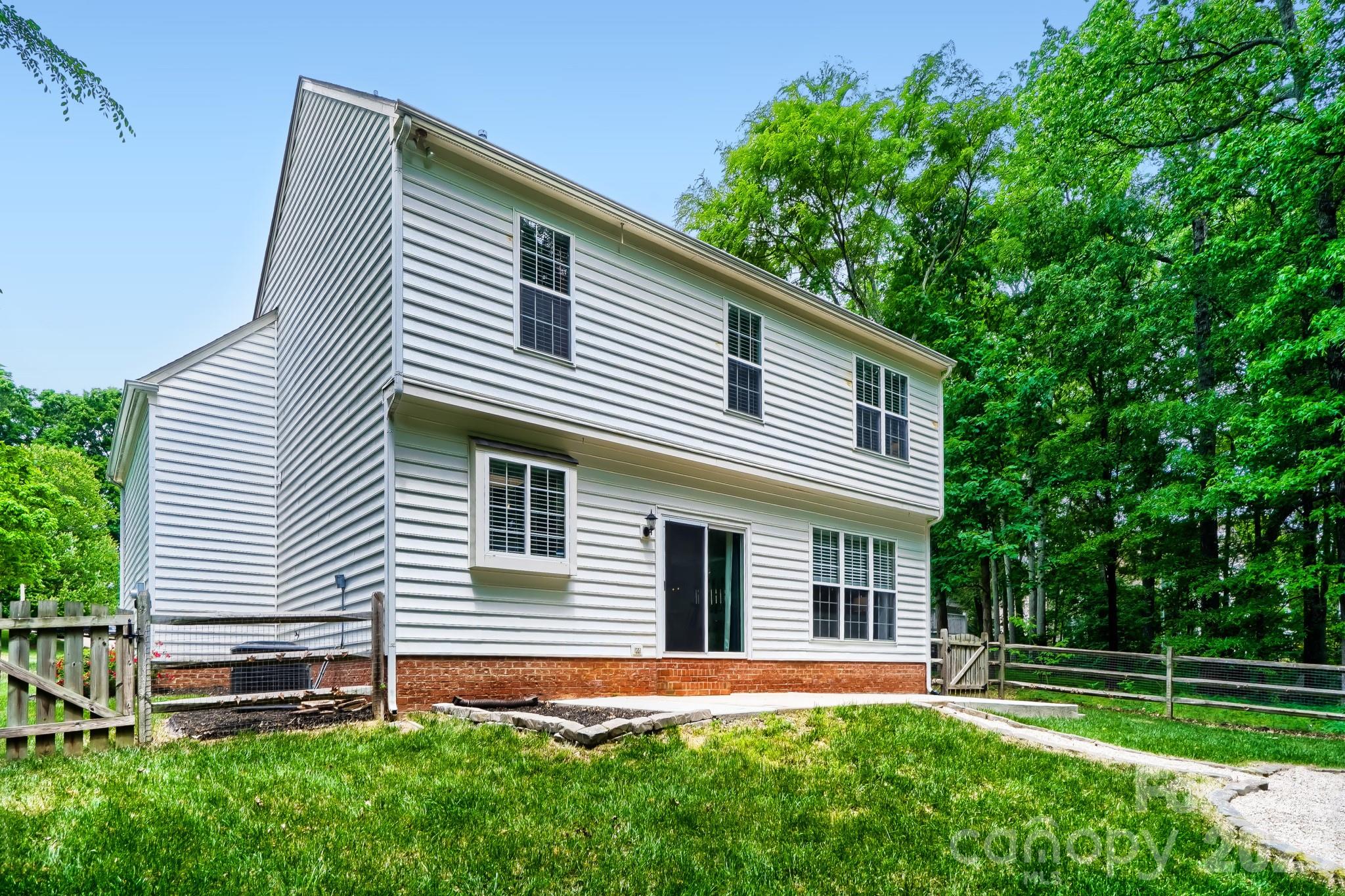 Highland Creek - Residential